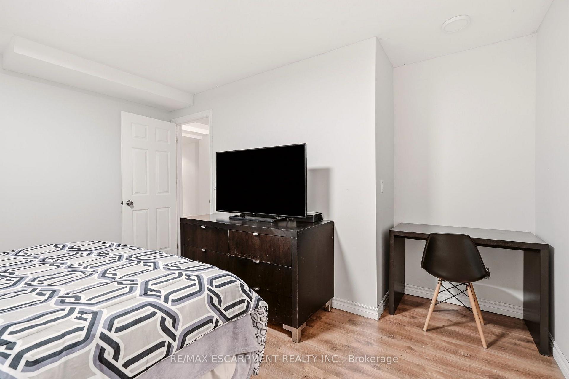 Photo 35 of 318 10th Concession Road E, Hamilton, Rural Flamborough — HOMEH