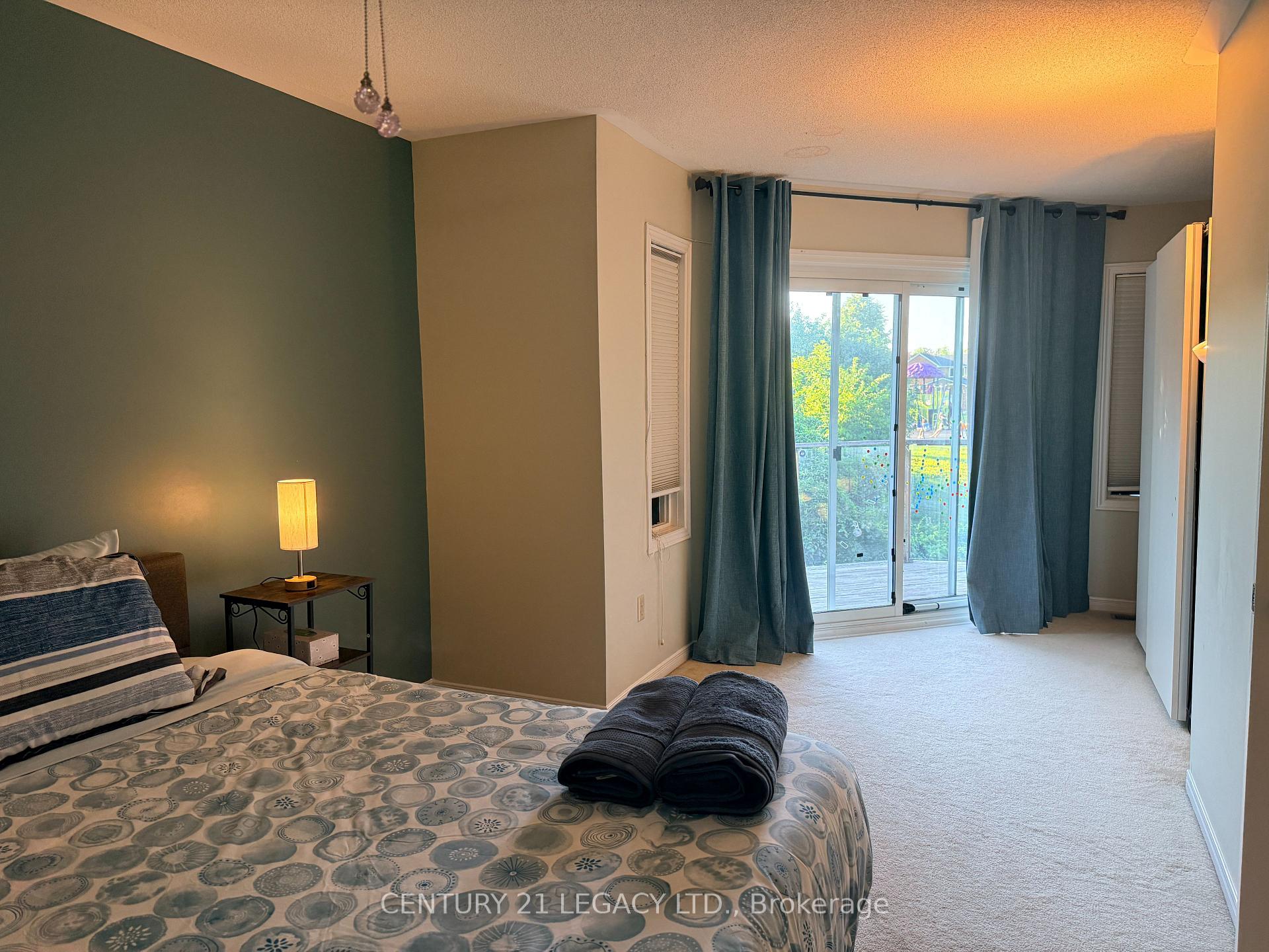 Photo 15 of 134 Provincial Place, Brampton, Northgate — HOMEH