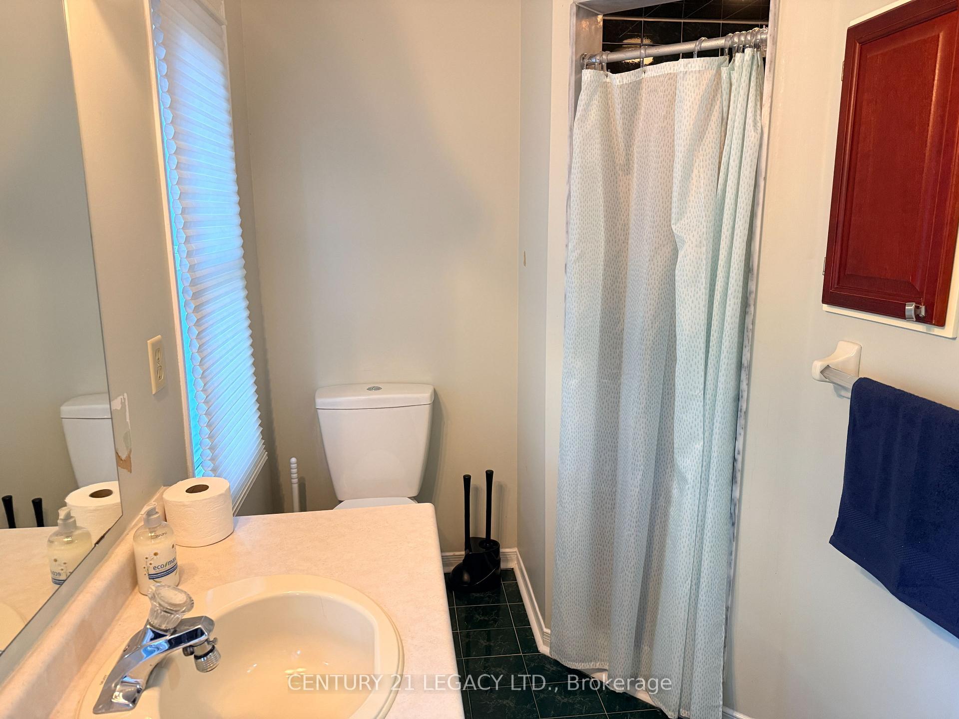 Photo 19 of 134 Provincial Place, Brampton, Northgate — HOMEH