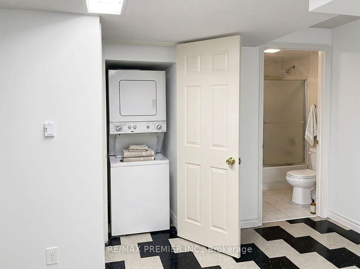 Photo 8 of Unit Bsmt, 46 Belmont Crescent, Vaughan, Maple — HOMEH
