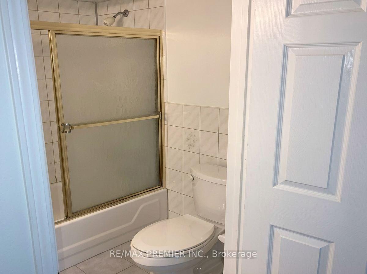 Photo 9 of Unit Bsmt, 46 Belmont Crescent, Vaughan, Maple — HOMEH