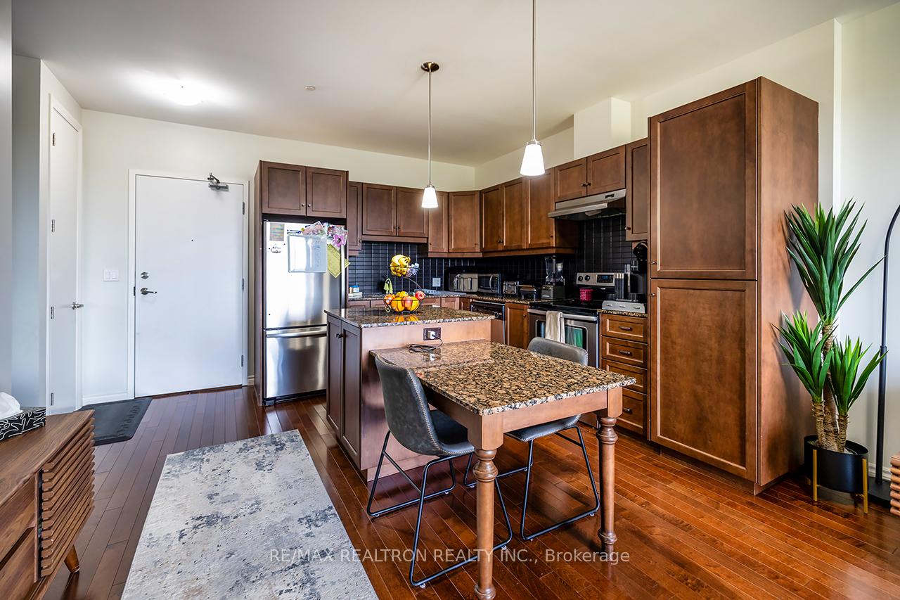 Photo 5 of Unit 604, 223 Erb Street W, Waterloo, Uptown West — HOMEH