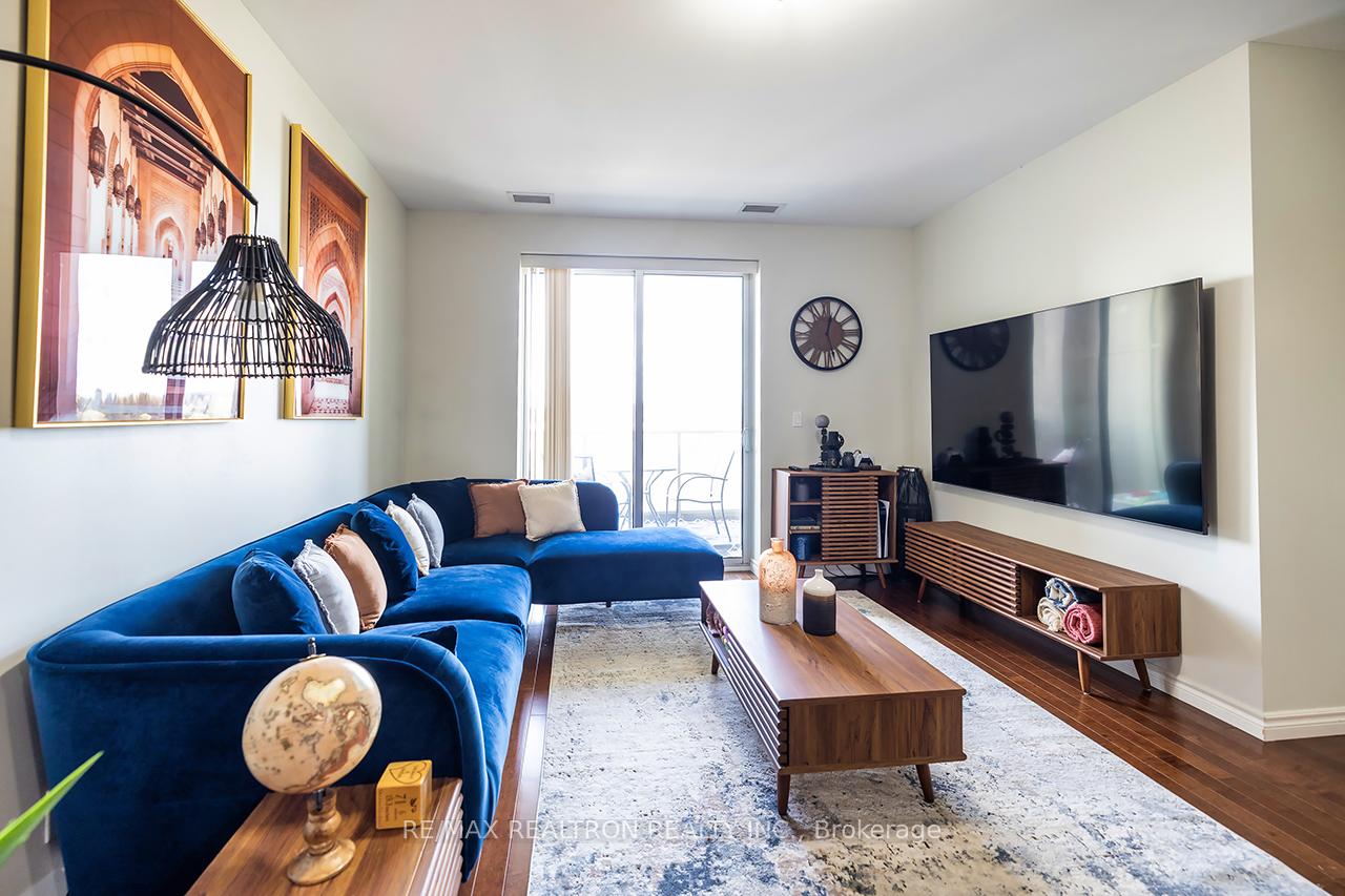 Photo 6 of Unit 604, 223 Erb Street W, Waterloo, Uptown West — HOMEH