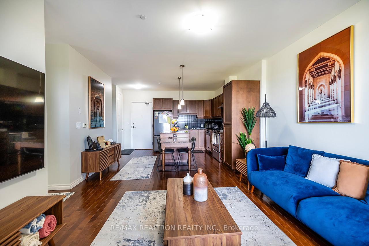 Photo 8 of Unit 604, 223 Erb Street W, Waterloo, Uptown West — HOMEH