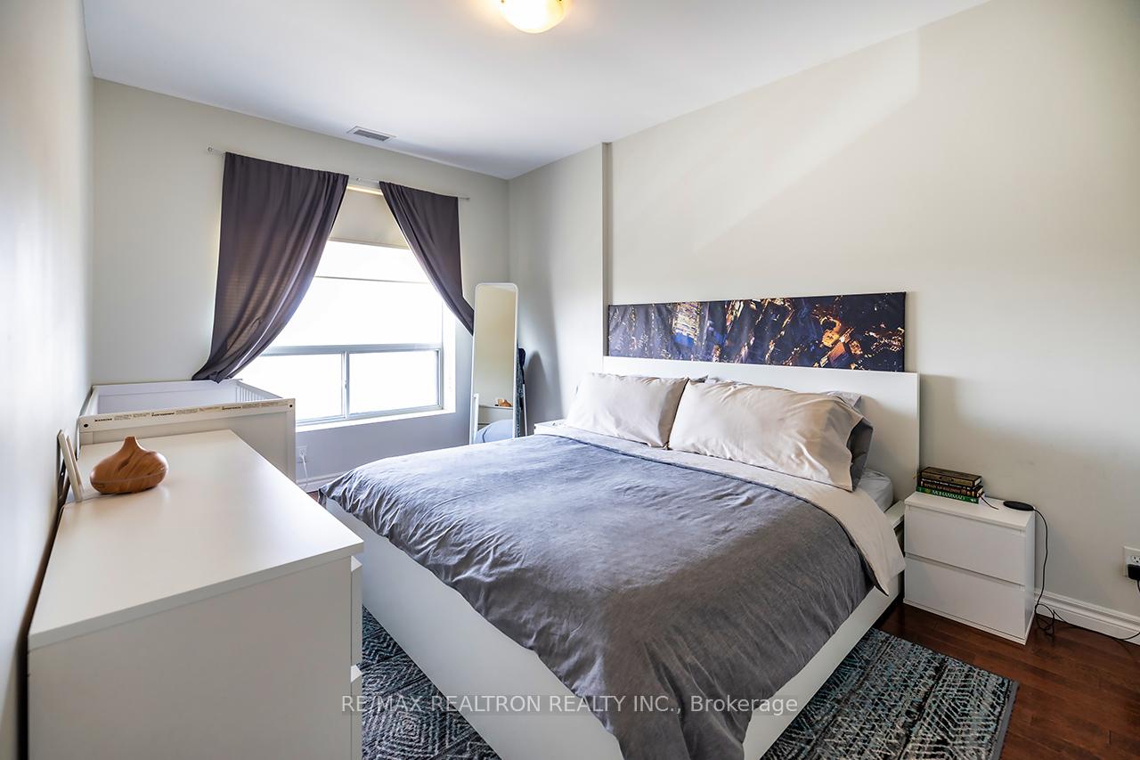 Photo 10 of Unit 604, 223 Erb Street W, Waterloo, Uptown West — HOMEH