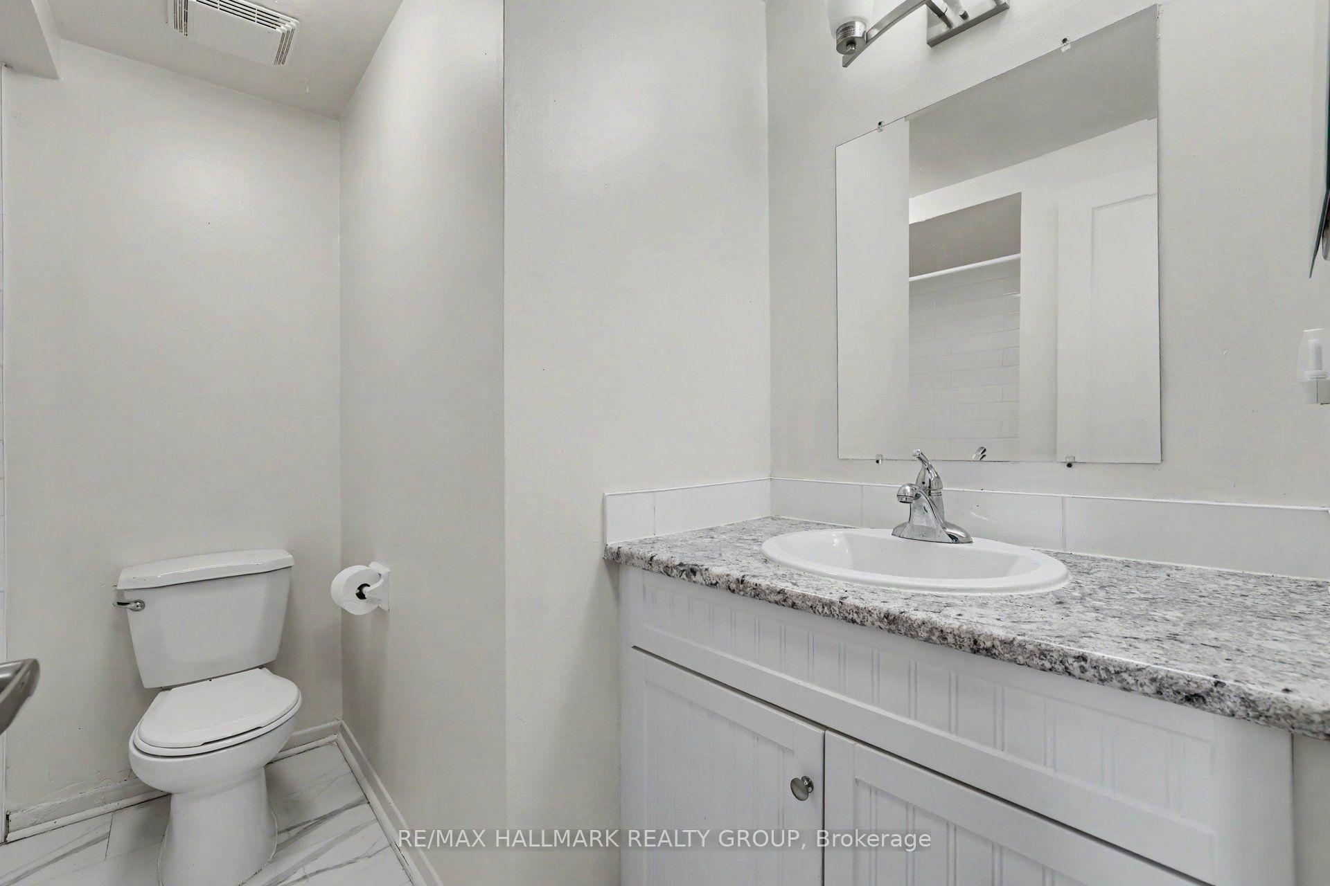 Photo 12 of Unit 18, 32 Sonnet Crescent, Ottawa, Westcliffe Estates — HOMEH