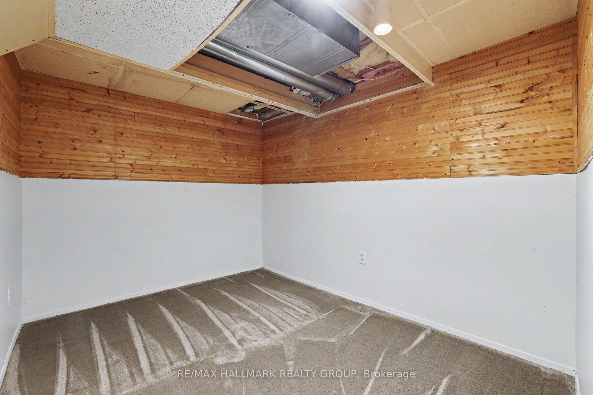 Photo 14 of Unit 18, 32 Sonnet Crescent, Ottawa, Westcliffe Estates — HOMEH