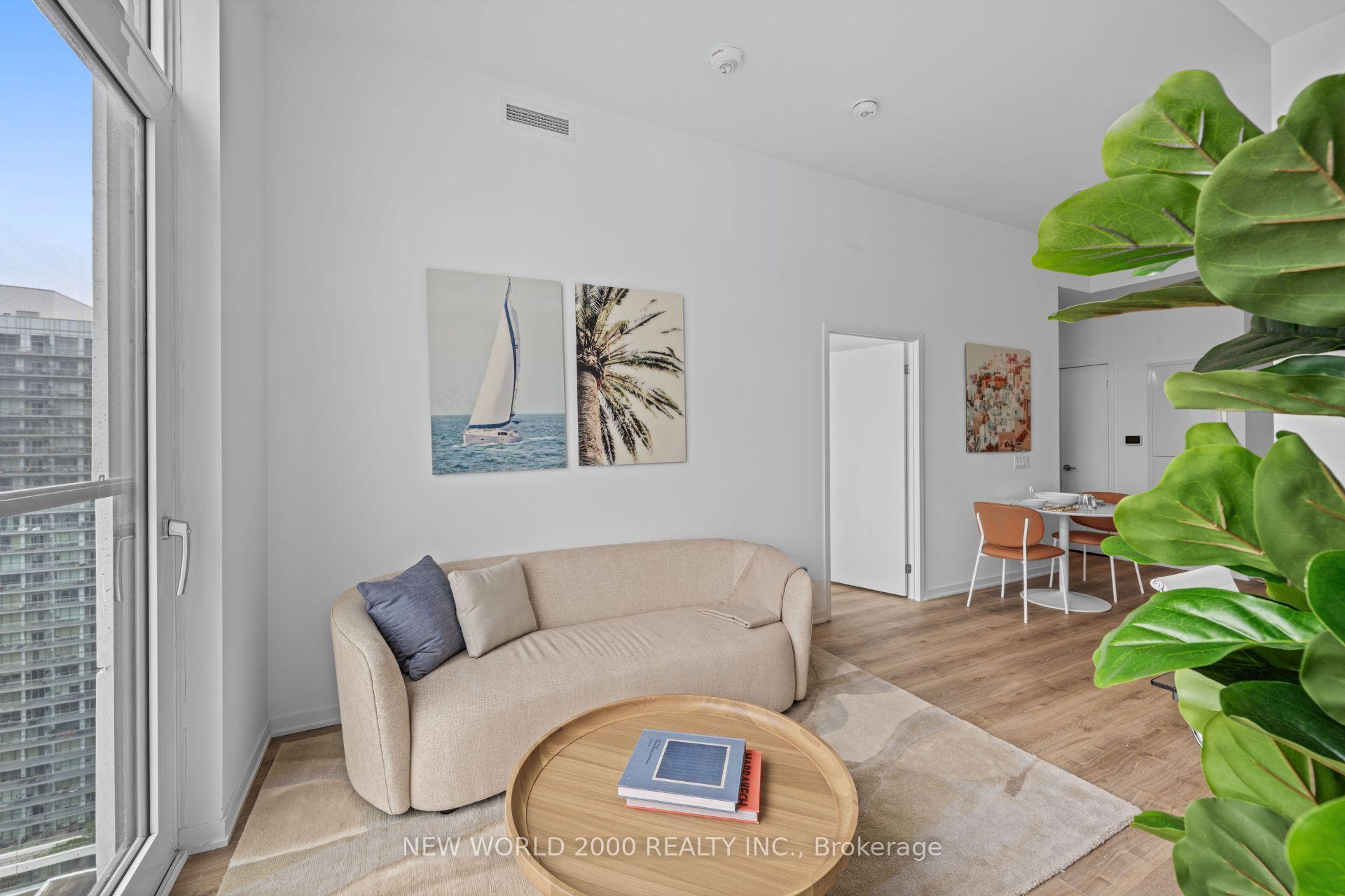 Photo 11 of Unit 2008, 101 Roehampton Avenue, Toronto, Mount Pleasant West — HOMEH
