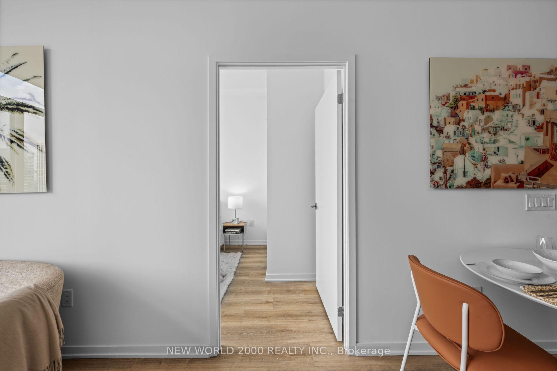 Photo 14 of Unit 2008, 101 Roehampton Avenue, Toronto, Mount Pleasant West — HOMEH