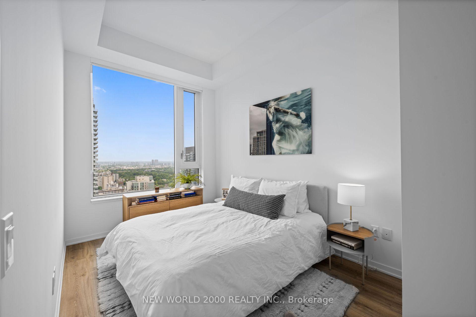 Photo 15 of Unit 2008, 101 Roehampton Avenue, Toronto, Mount Pleasant West — HOMEH