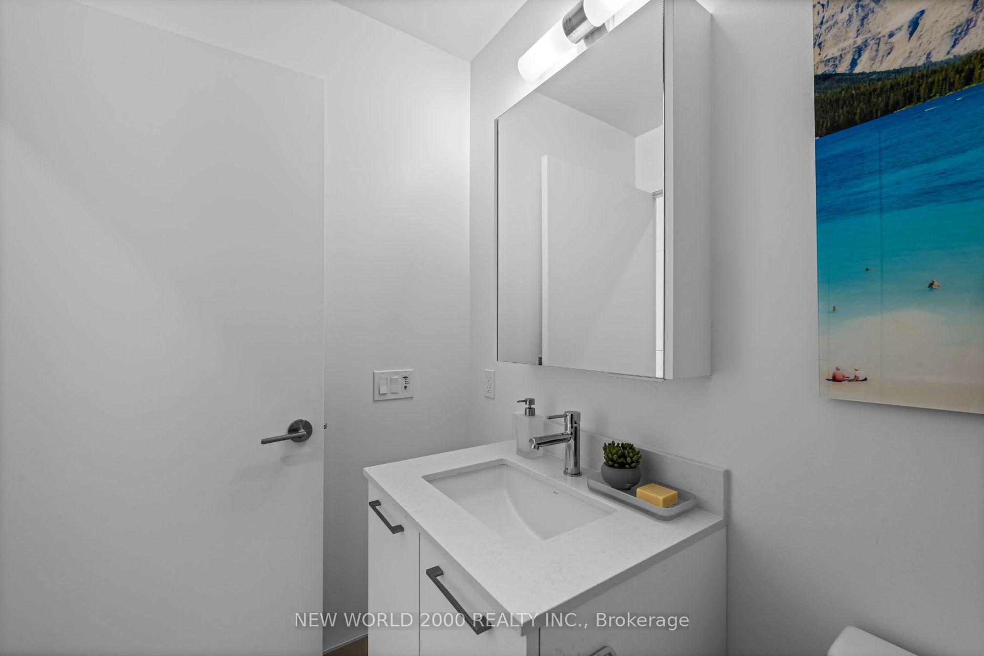 Photo 22 of Unit 2008, 101 Roehampton Avenue, Toronto, Mount Pleasant West — HOMEH