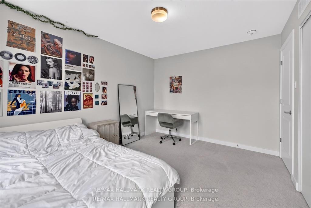 Photo 16 of 627 Alopex Row, Ottawa, Btwn Franktown Rd. & Fallowfield Rd. — HOMEH