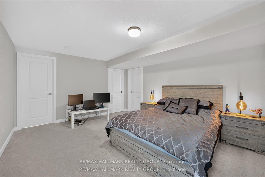 Photo 22 of 627 Alopex Row, Ottawa, Btwn Franktown Rd. & Fallowfield Rd. — HOMEH