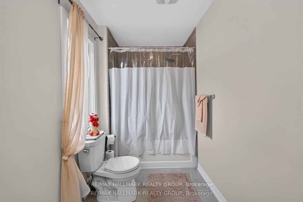 Photo 38 of 627 Alopex Row, Ottawa, Btwn Franktown Rd. & Fallowfield Rd. — HOMEH