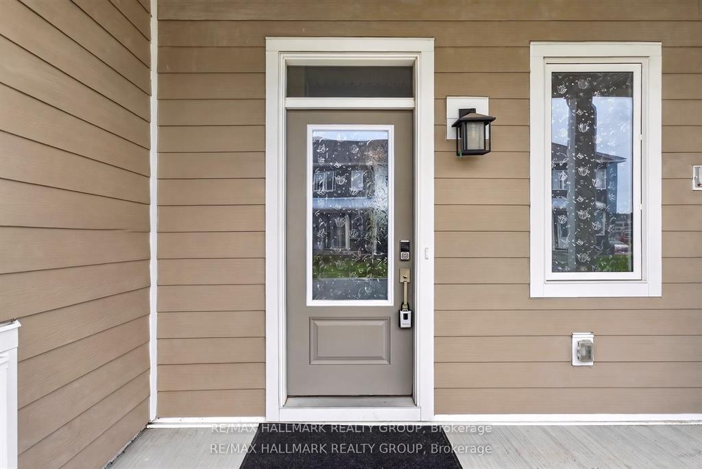 Photo 53 of 627 Alopex Row, Ottawa, Btwn Franktown Rd. & Fallowfield Rd. — HOMEH