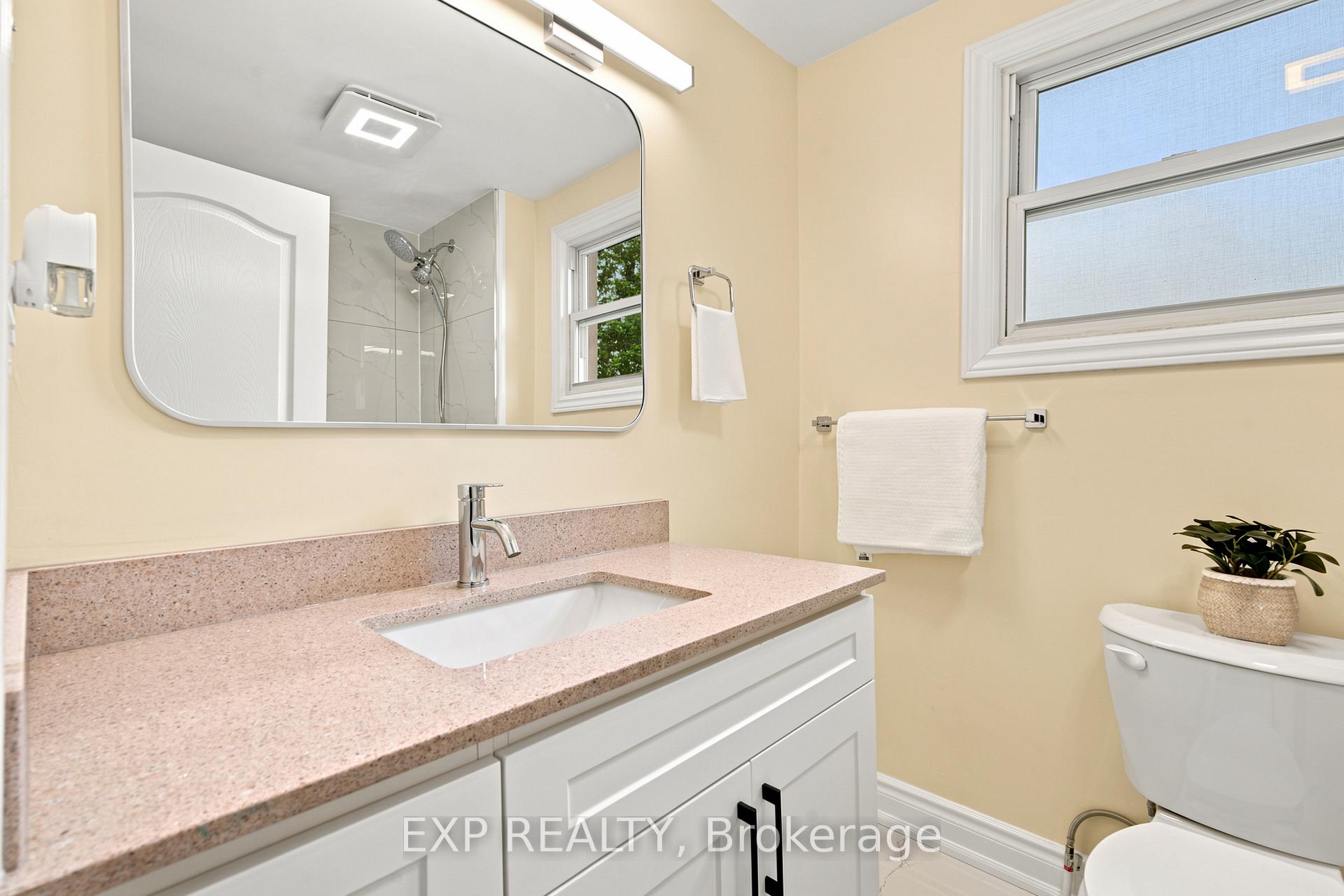 Photo 18 of 208 Thorold Road, Welland, N. Welland — HOMEH