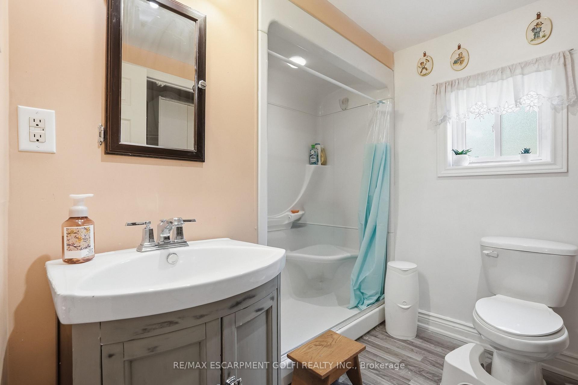 Photo 17 of Unit 22, 1294 8th Concession Road W, Hamilton, Rural Flamborough — HOMEH