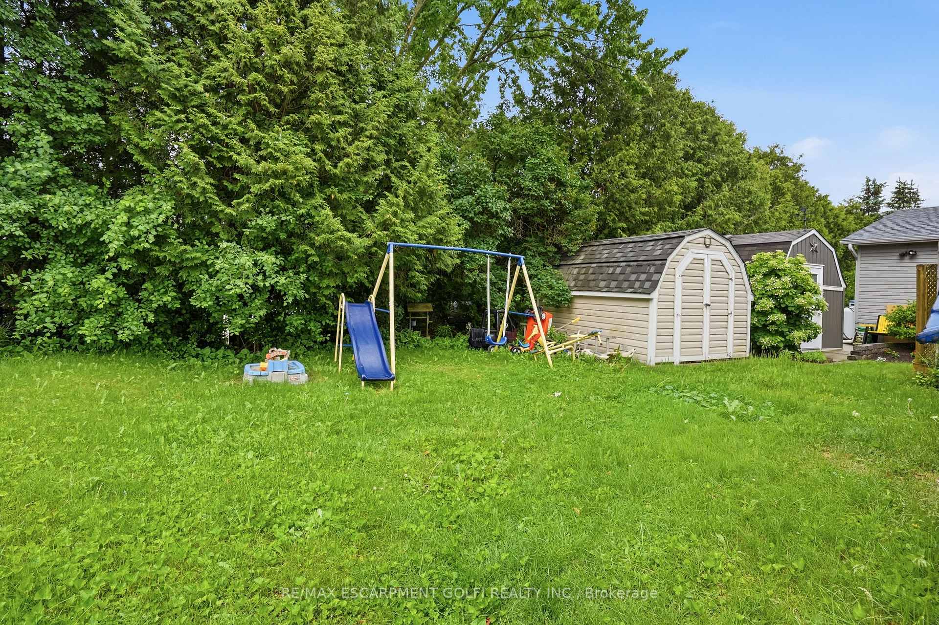 Photo 22 of Unit 22, 1294 8th Concession Road W, Hamilton, Rural Flamborough — HOMEH