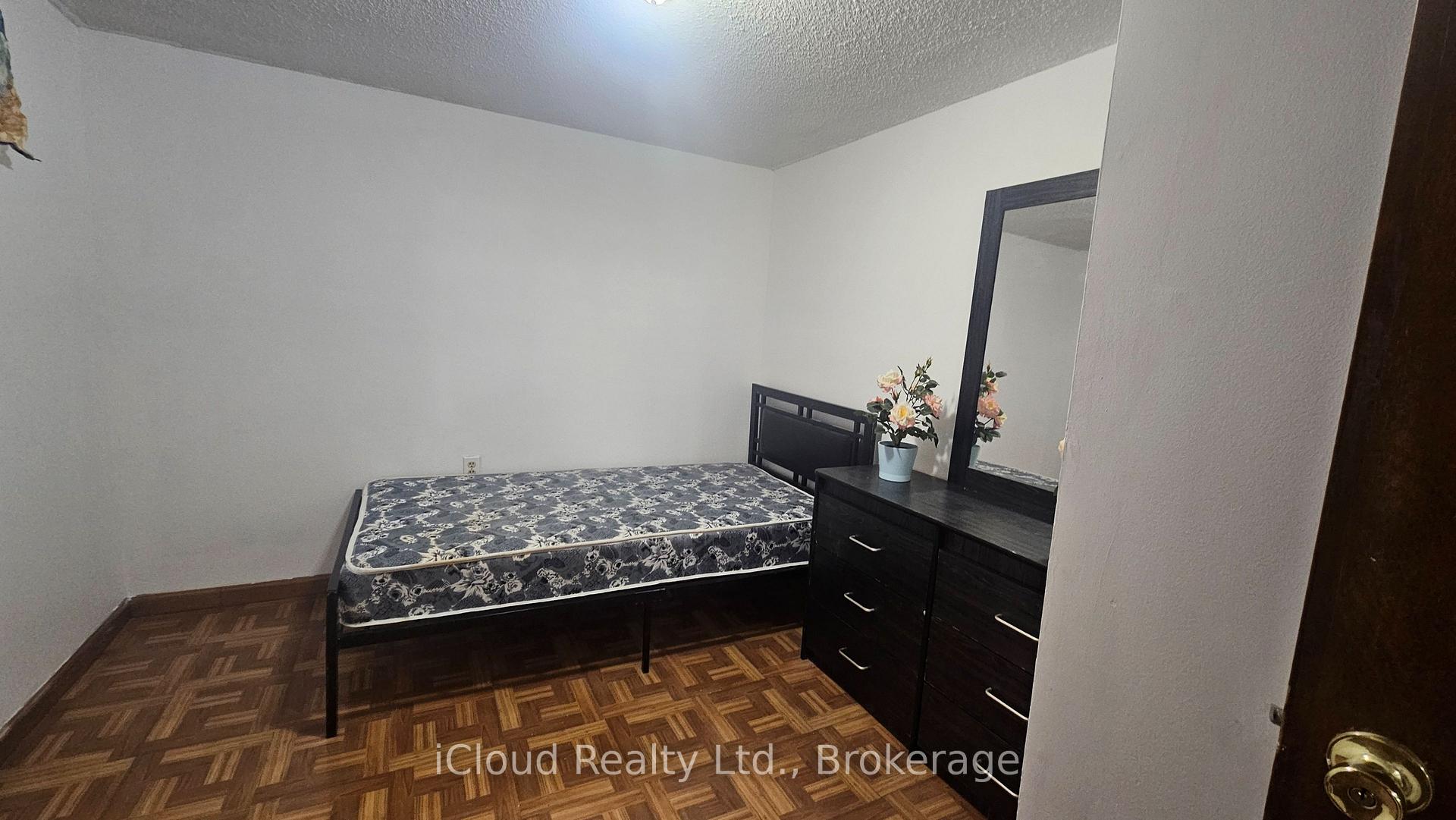 Photo 3 of Unit BSMNT, 39 Frey Crescent, Scarborough, Wexford-Maryvale — HOMEH