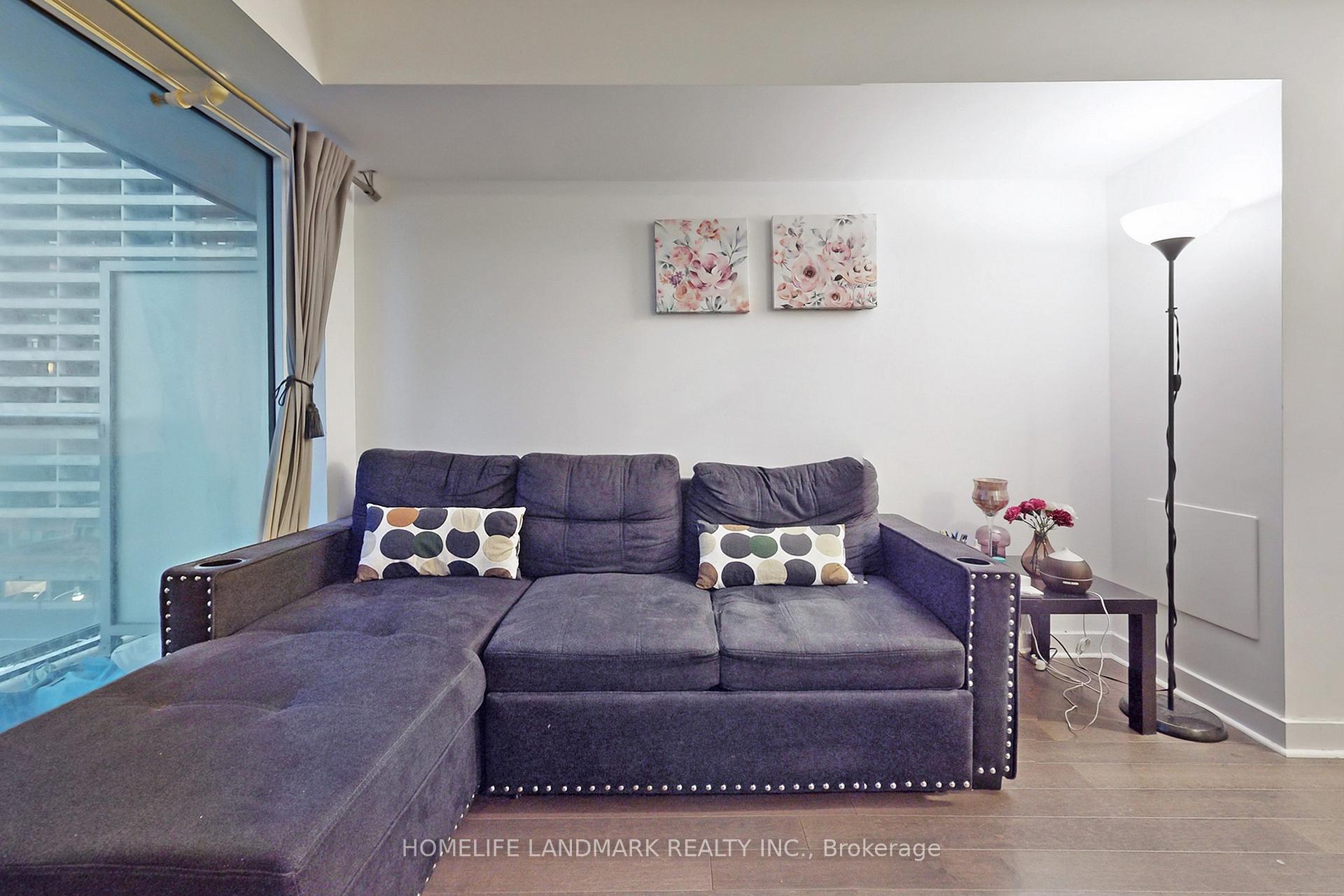 Photo 10 of Unit 505, 58 Orchard View Boulevard, Toronto, Yonge-Eglinton — HOMEH