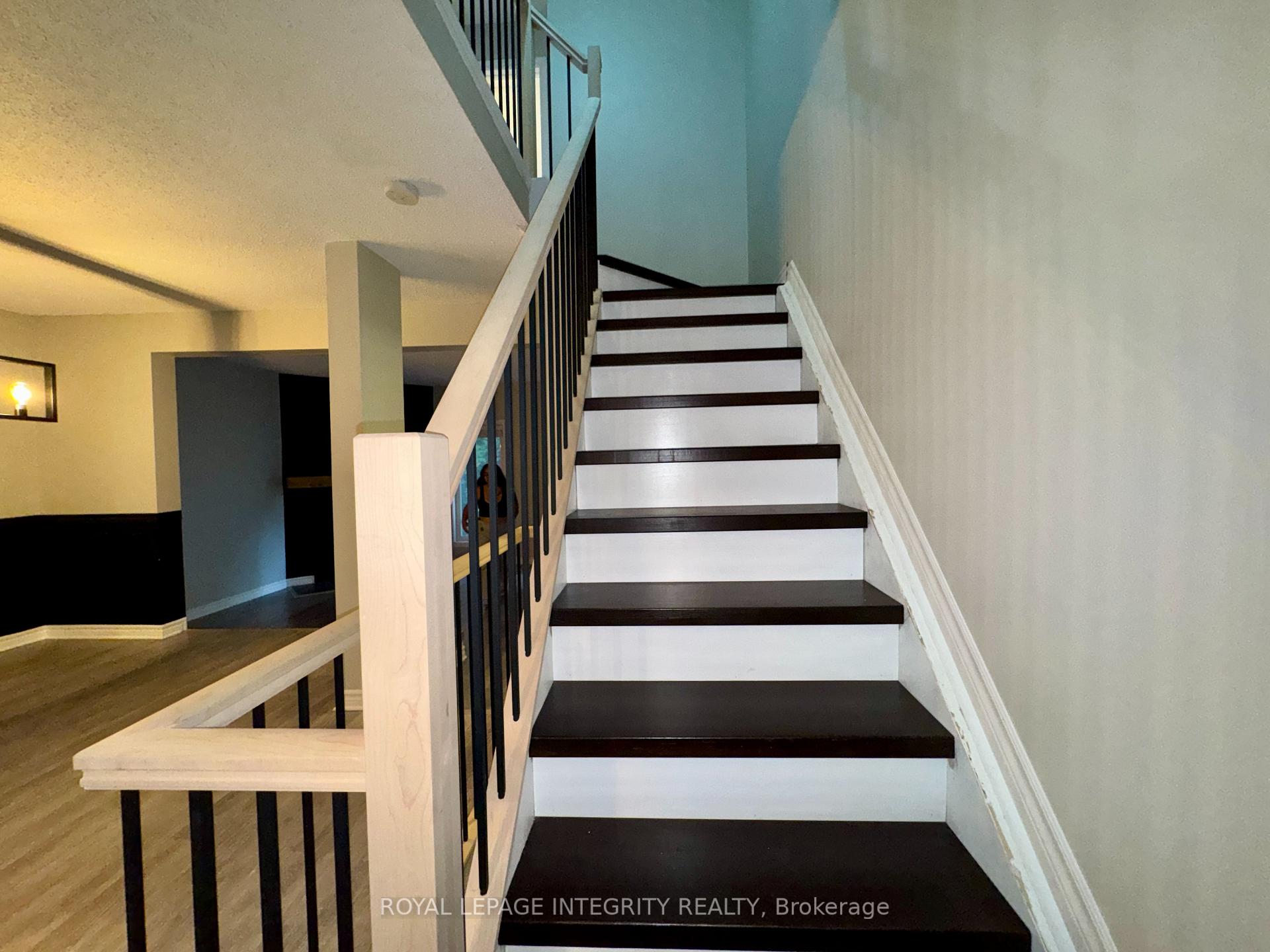 Photo 8 of 46 Lightfoot Place, Ottawa, Kanata - Katimavik — HOMEH