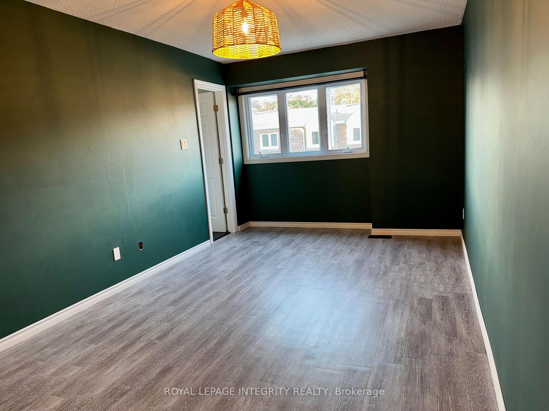 Photo 12 of 46 Lightfoot Place, Ottawa, Kanata - Katimavik — HOMEH