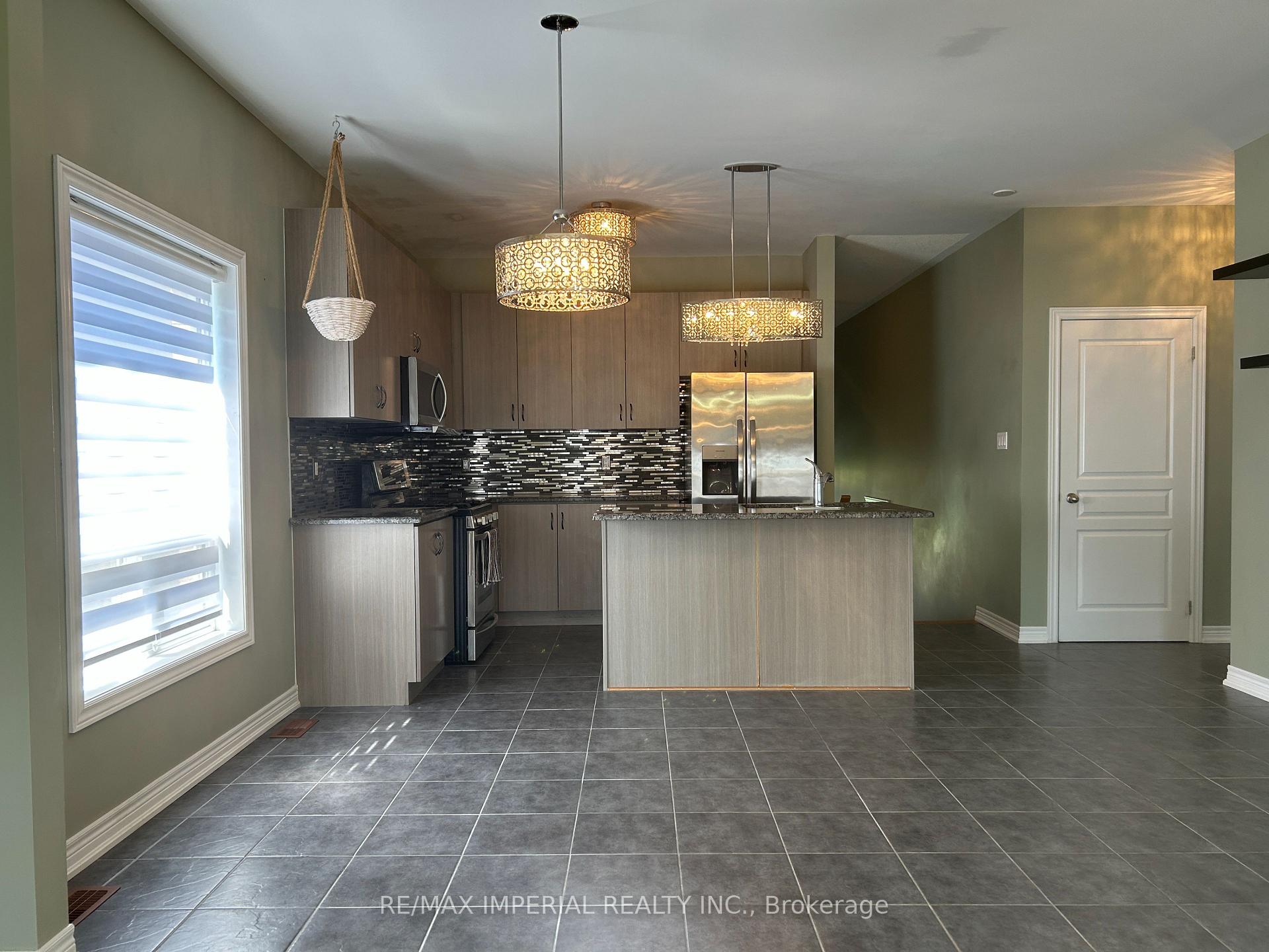 Photo 5 of 49 John Link Avenue, Georgina, Sutton & Jackson's Point — HOMEH