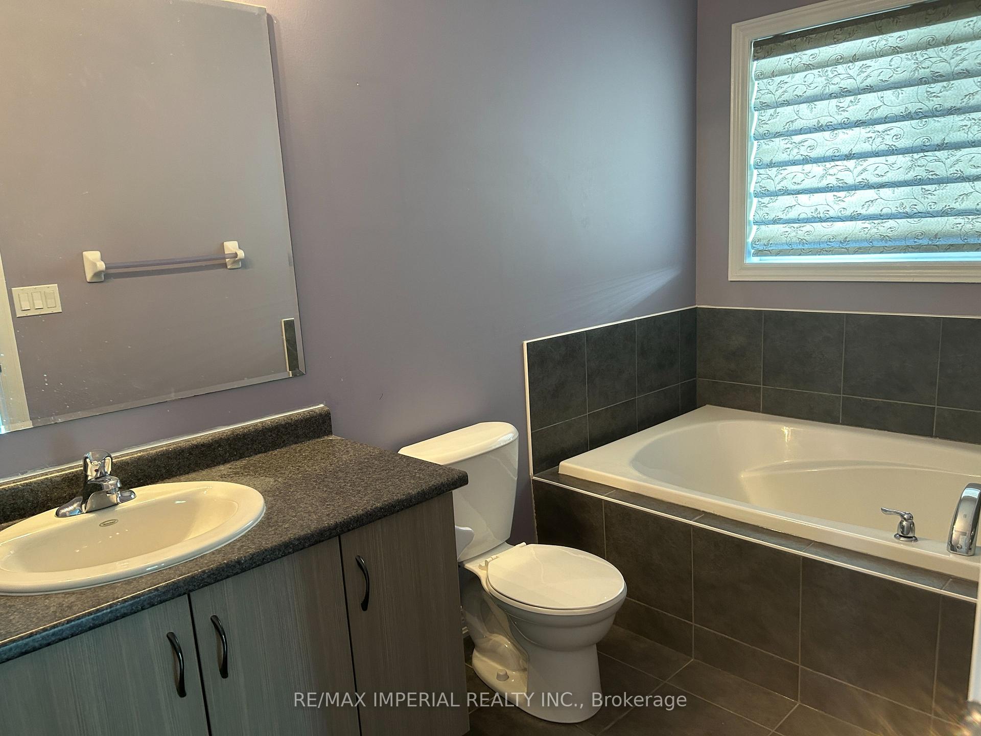 Photo 11 of 49 John Link Avenue, Georgina, Sutton & Jackson's Point — HOMEH