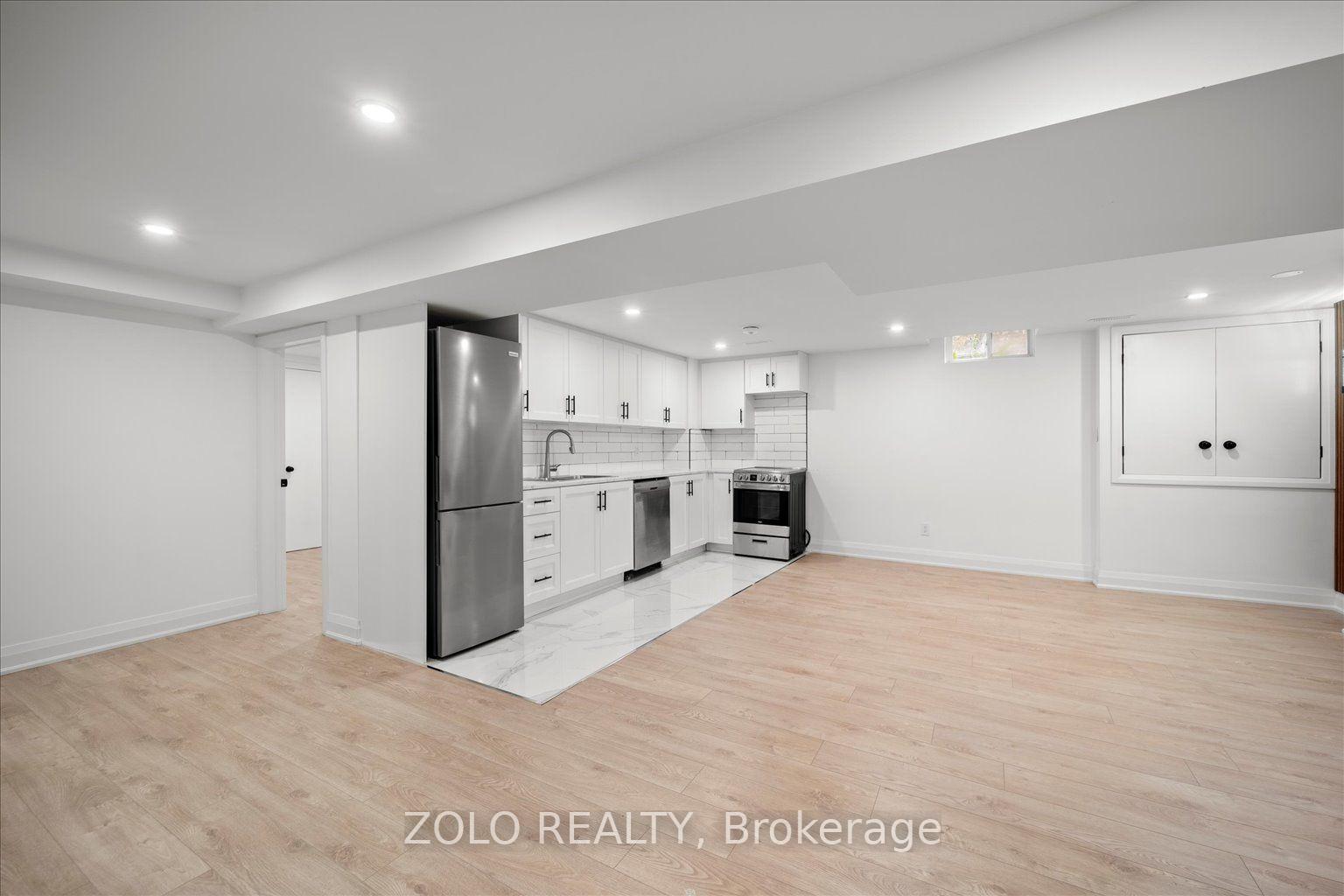 Photo 7 of Unit Lower, 278 Alex Doner Drive, Newmarket, Glenway Estates — HOMEH