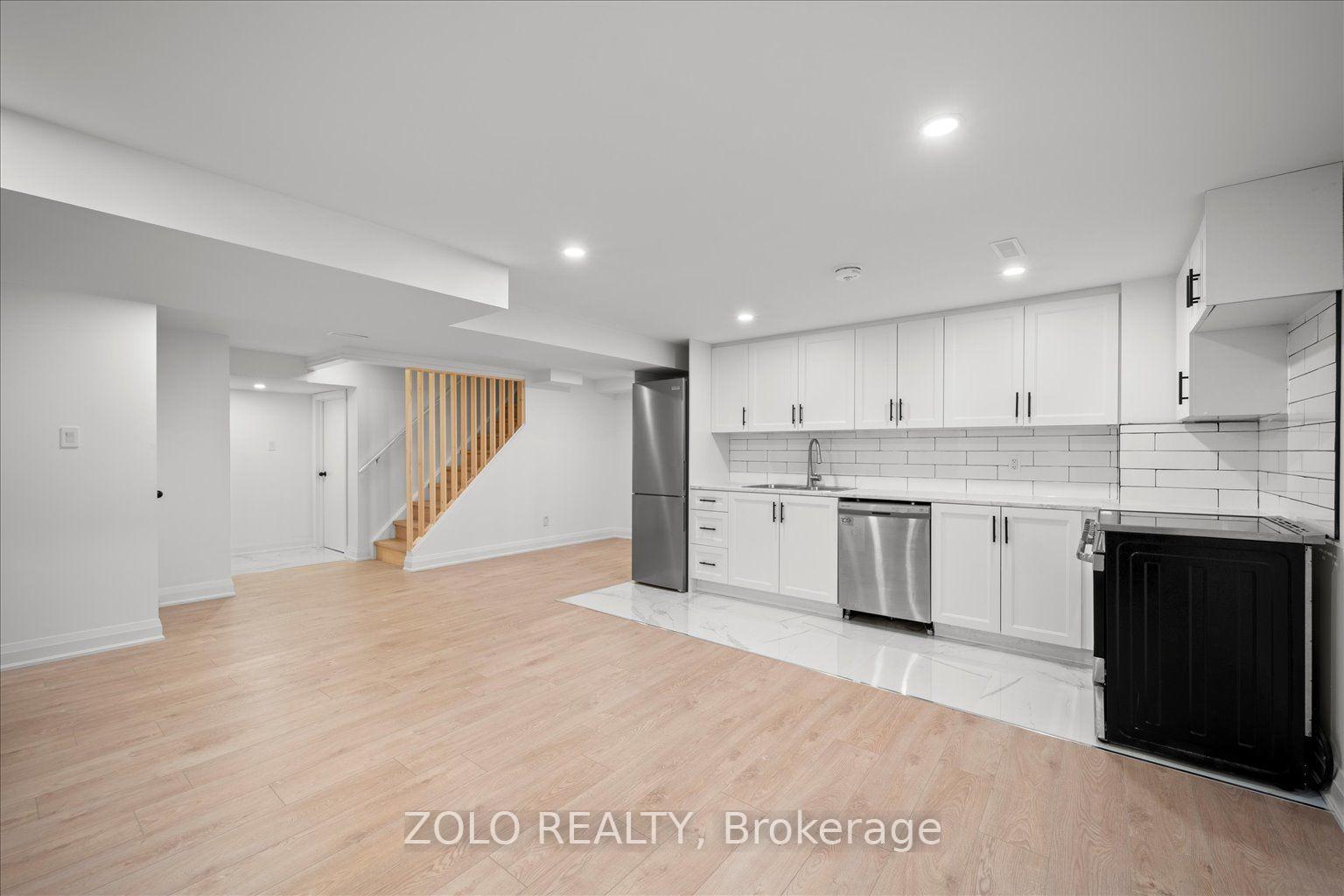 Photo 8 of Unit Lower, 278 Alex Doner Drive, Newmarket, Glenway Estates — HOMEH