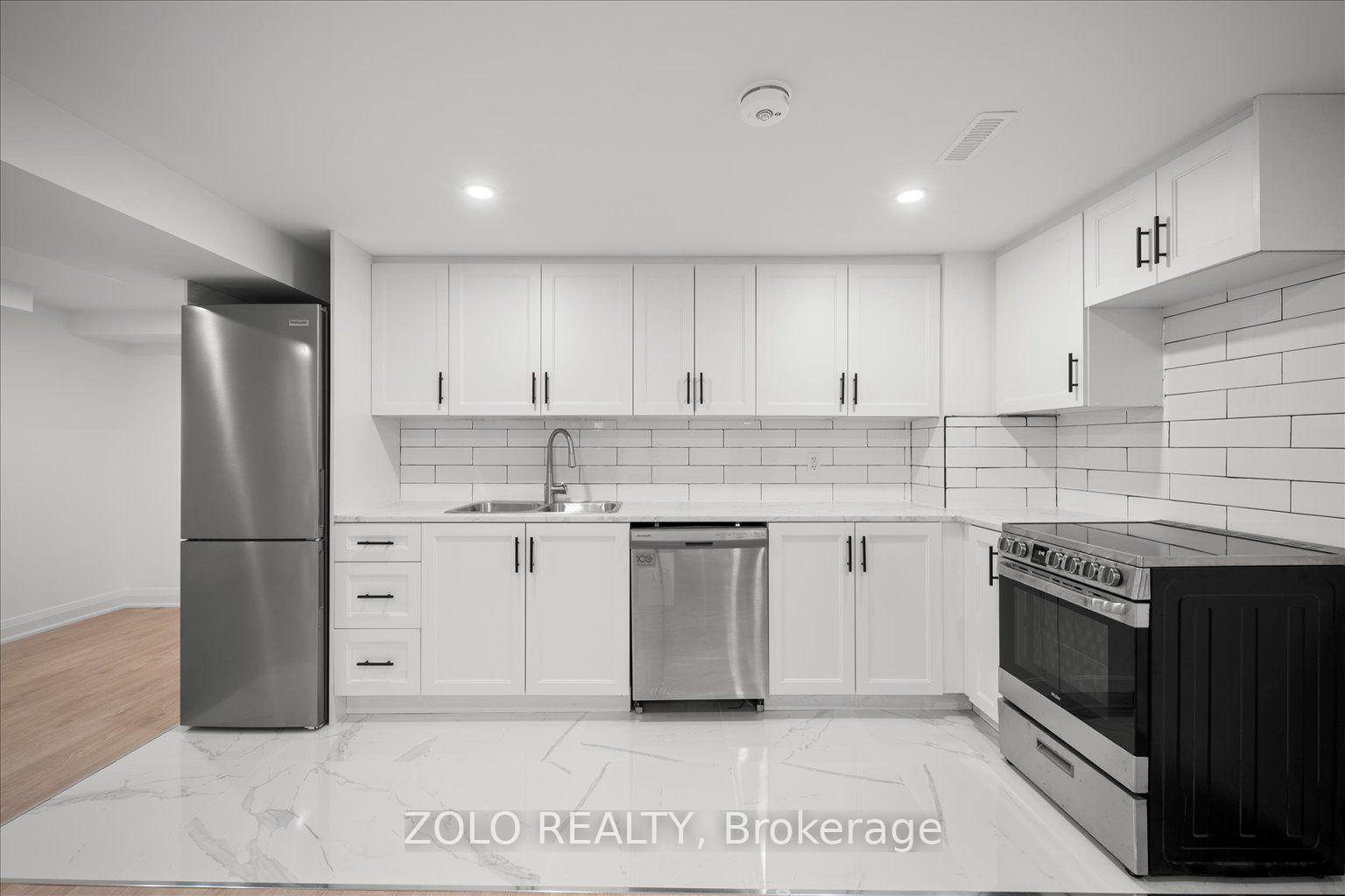 Photo 9 of Unit Lower, 278 Alex Doner Drive, Newmarket, Glenway Estates — HOMEH