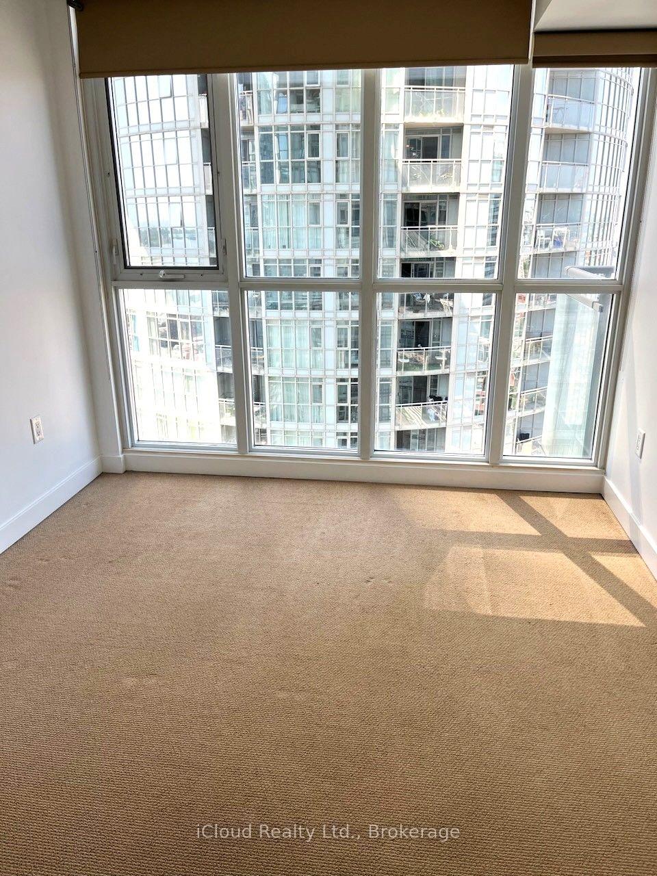 Photo 7 of Unit 2711, 15 Iceboat Terrace, Toronto, Waterfront Communities — HOMEH