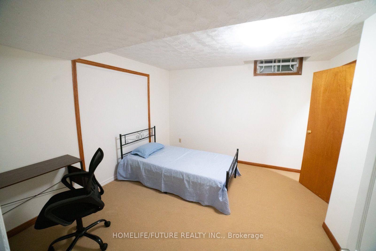 Photo 4 of Unit Bsmt, 20 Gaslight Crescent, Scarborough, Highland Creek — HOMEH