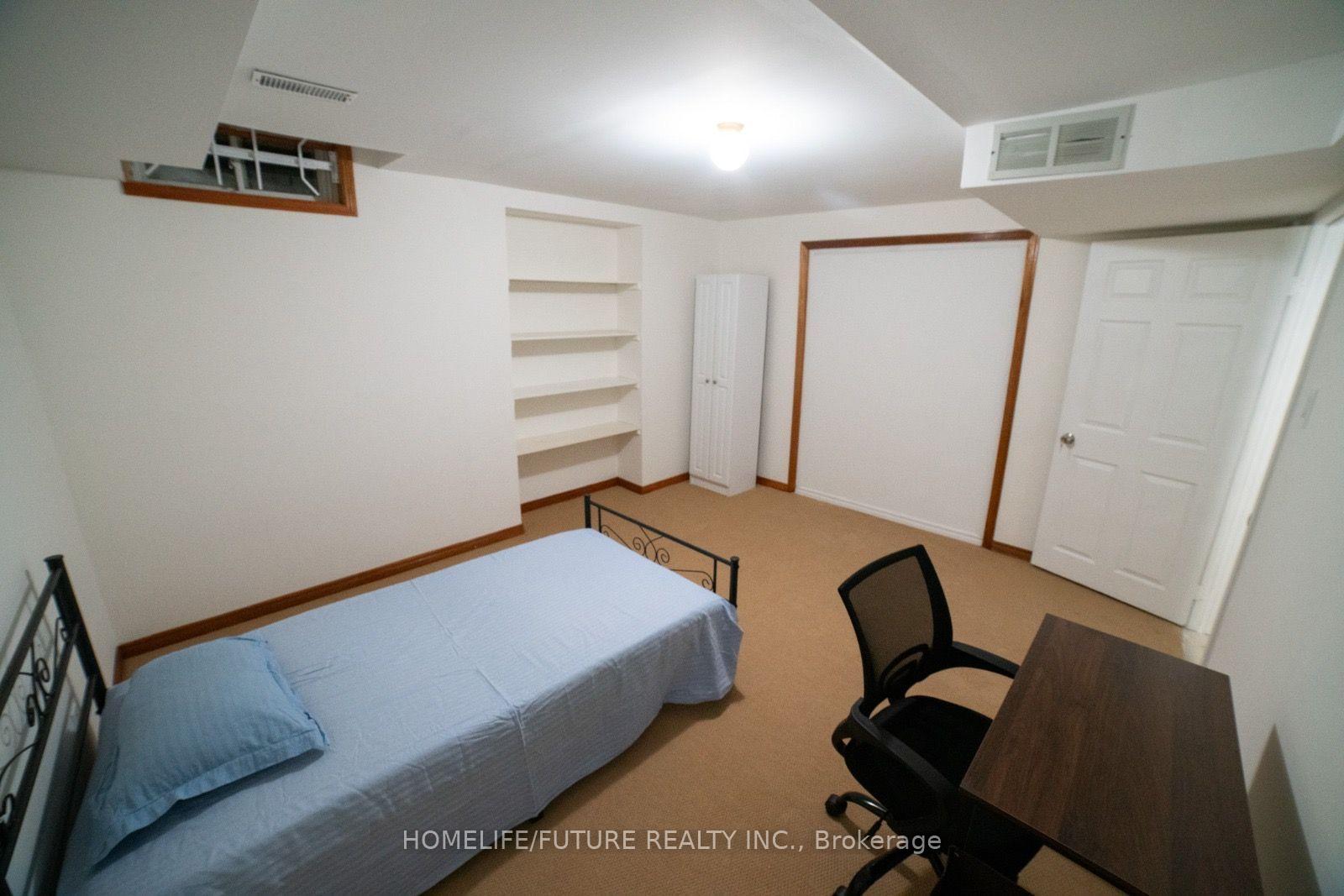 Photo 5 of Unit Bsmt, 20 Gaslight Crescent, Scarborough, Highland Creek — HOMEH