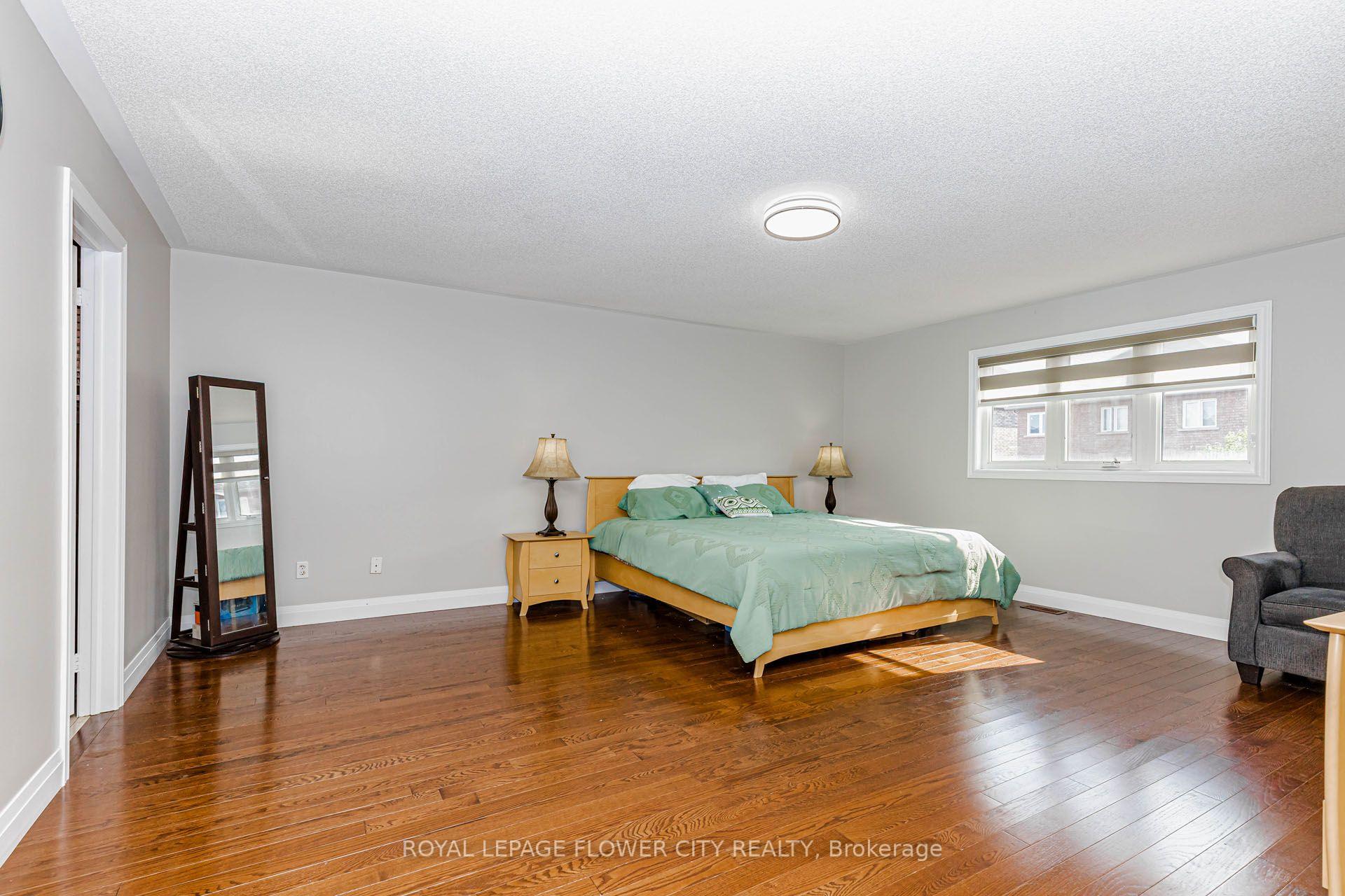 Photo 26 of 42 Delray Drive, Markham, Greensborough — HOMEH