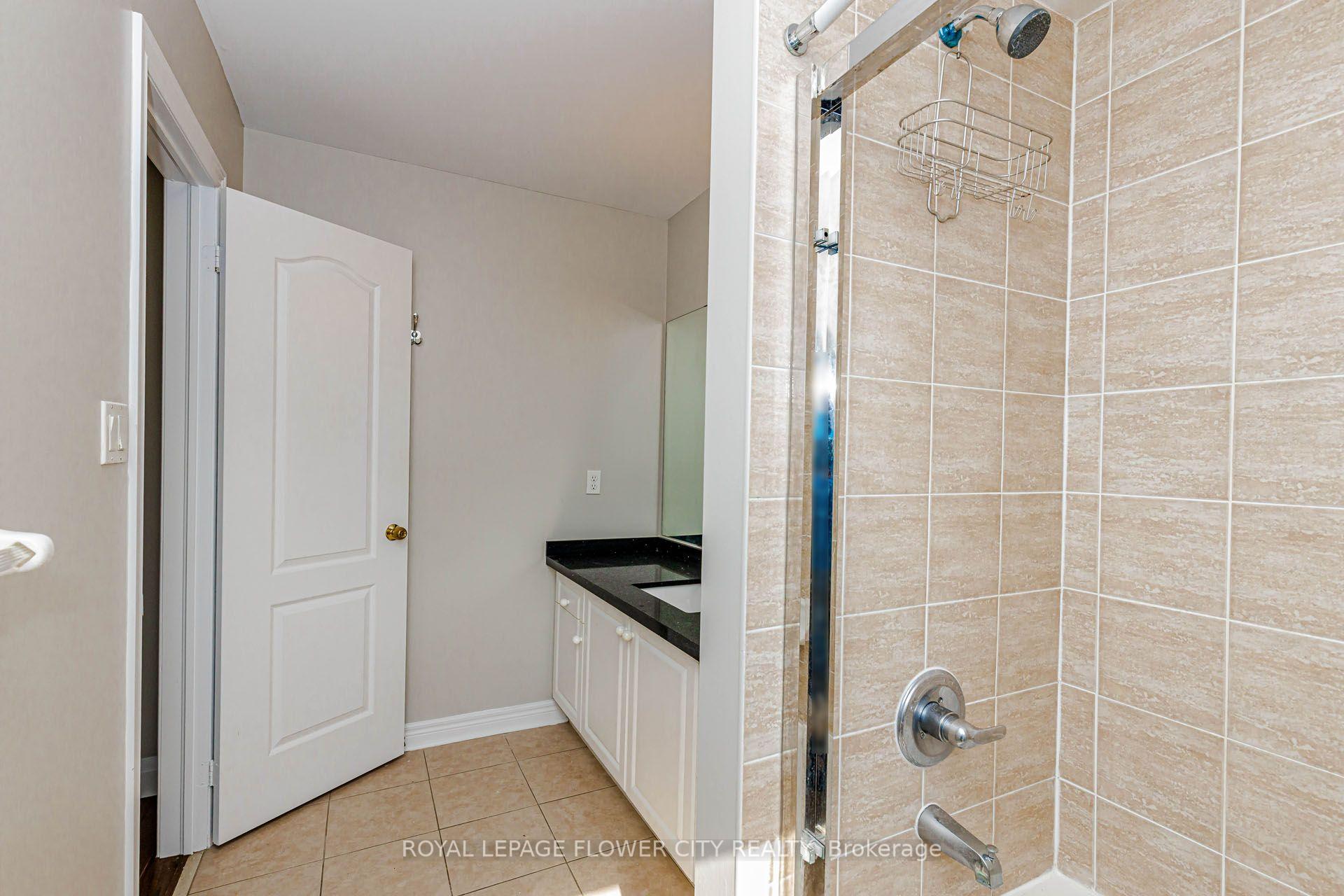 Photo 40 of 42 Delray Drive, Markham, Greensborough — HOMEH