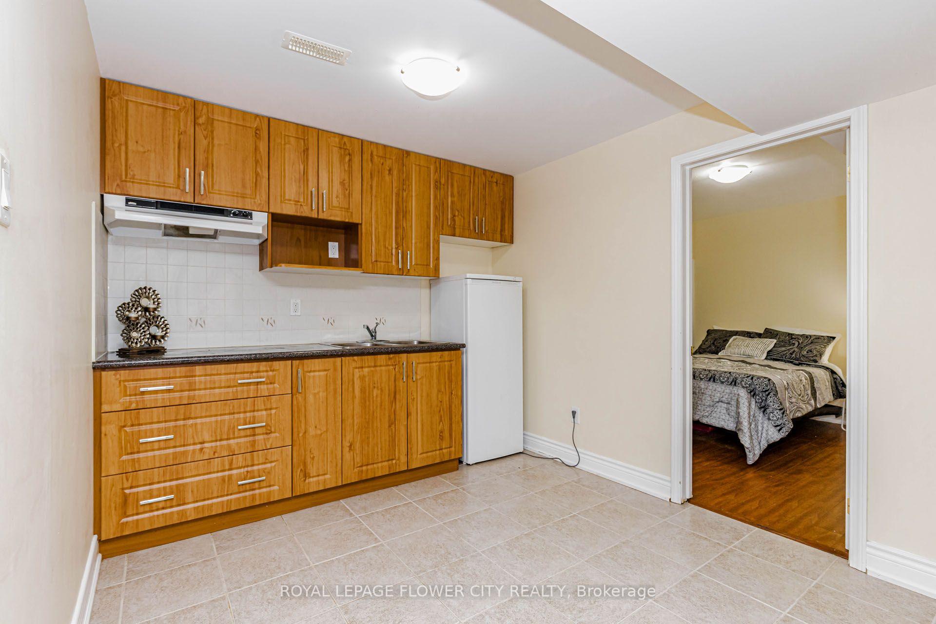Photo 44 of 42 Delray Drive, Markham, Greensborough — HOMEH