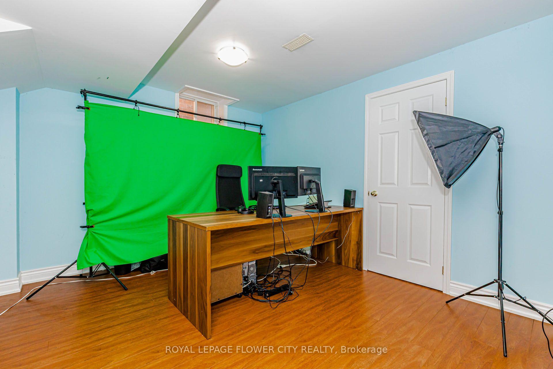 Photo 46 of 42 Delray Drive, Markham, Greensborough — HOMEH