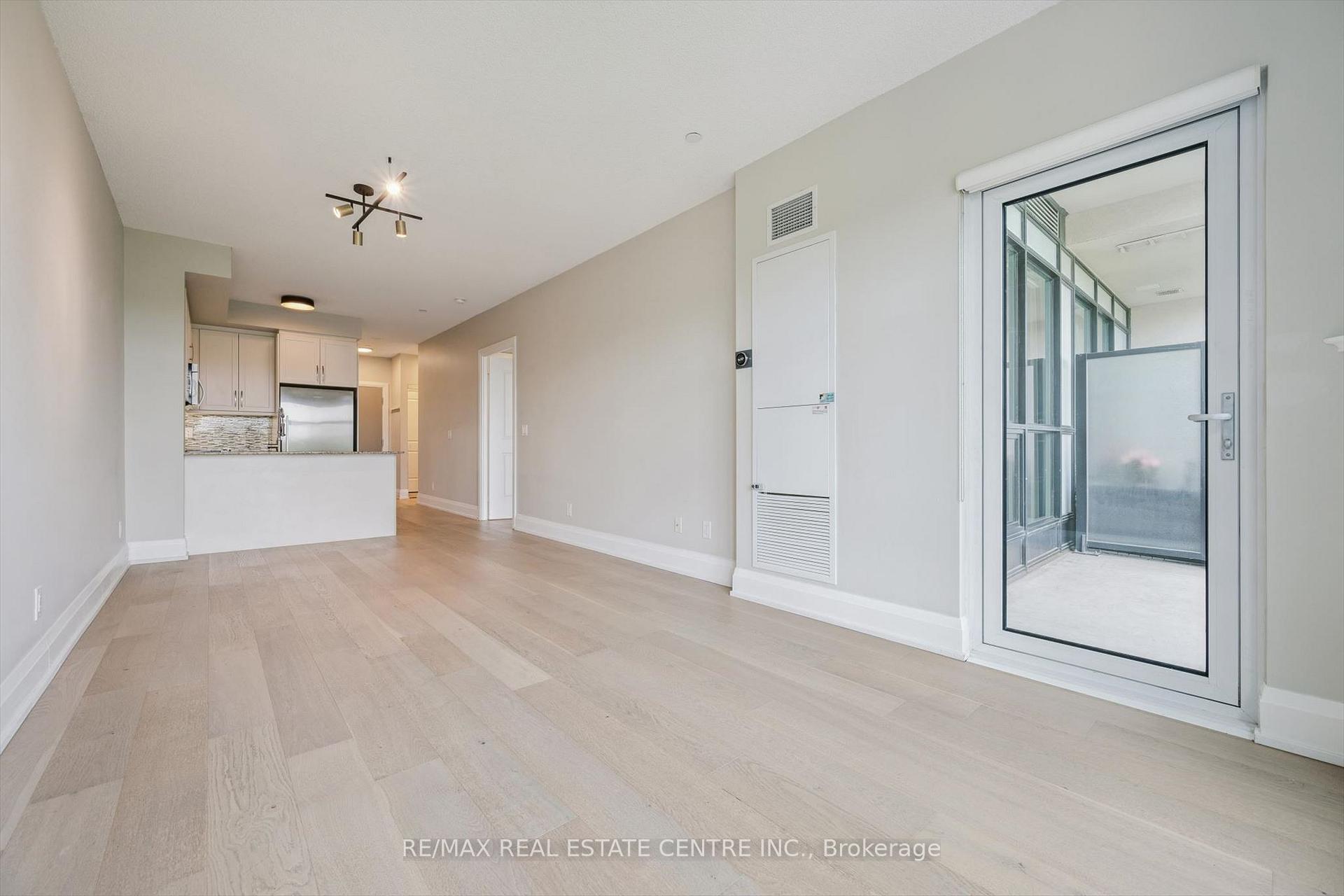 Photo 8 of Unit 524, 2 Old Mill Drive, Toronto, High Park-Swansea — HOMEH