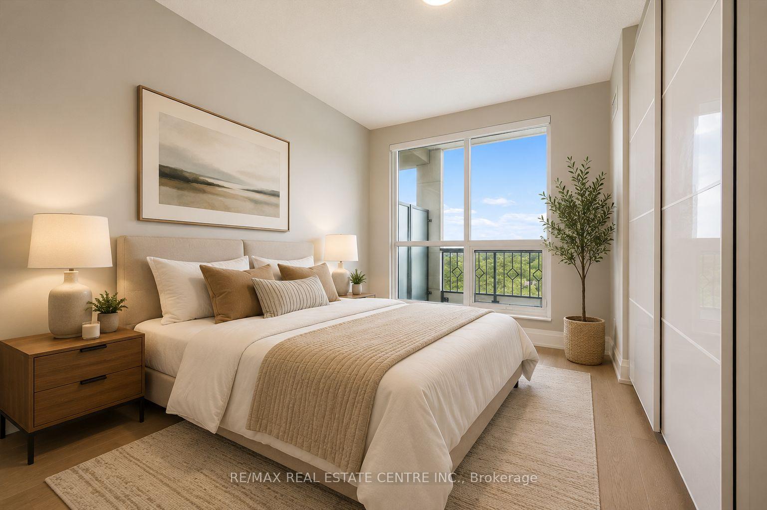 Photo 12 of Unit 524, 2 Old Mill Drive, Toronto, High Park-Swansea — HOMEH