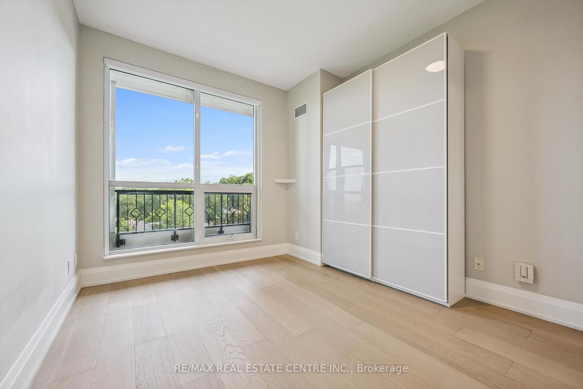 Photo 13 of Unit 524, 2 Old Mill Drive, Toronto, High Park-Swansea — HOMEH