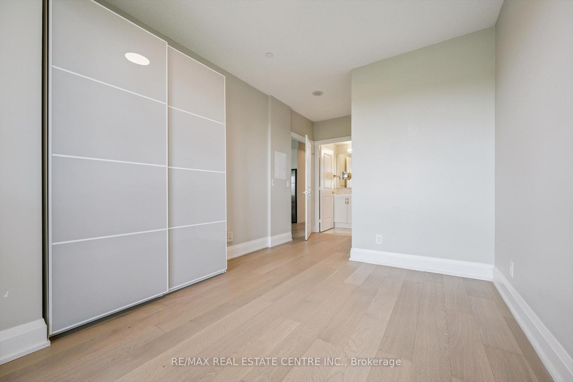 Photo 14 of Unit 524, 2 Old Mill Drive, Toronto, High Park-Swansea — HOMEH