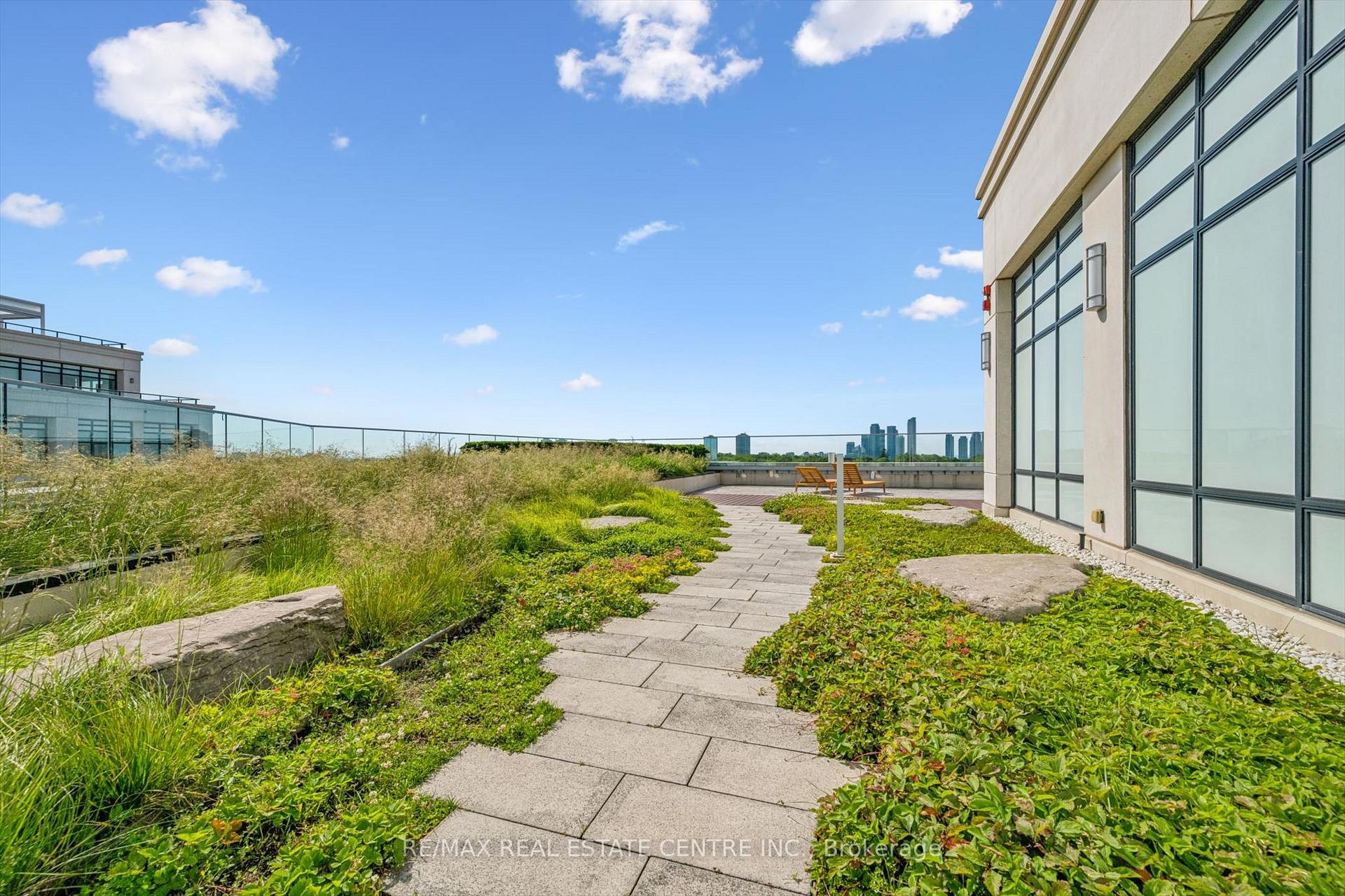 Photo 28 of Unit 524, 2 Old Mill Drive, Toronto, High Park-Swansea — HOMEH