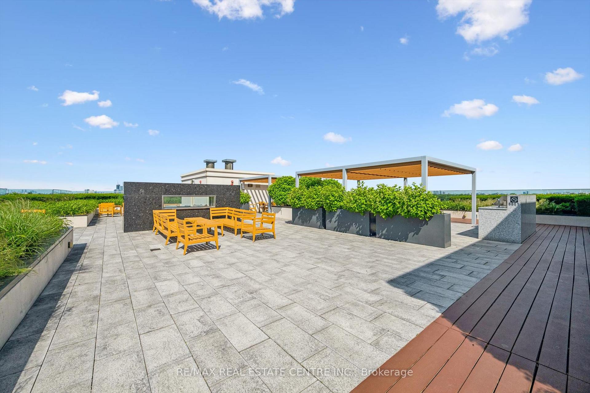 Photo 31 of Unit 524, 2 Old Mill Drive, Toronto, High Park-Swansea — HOMEH