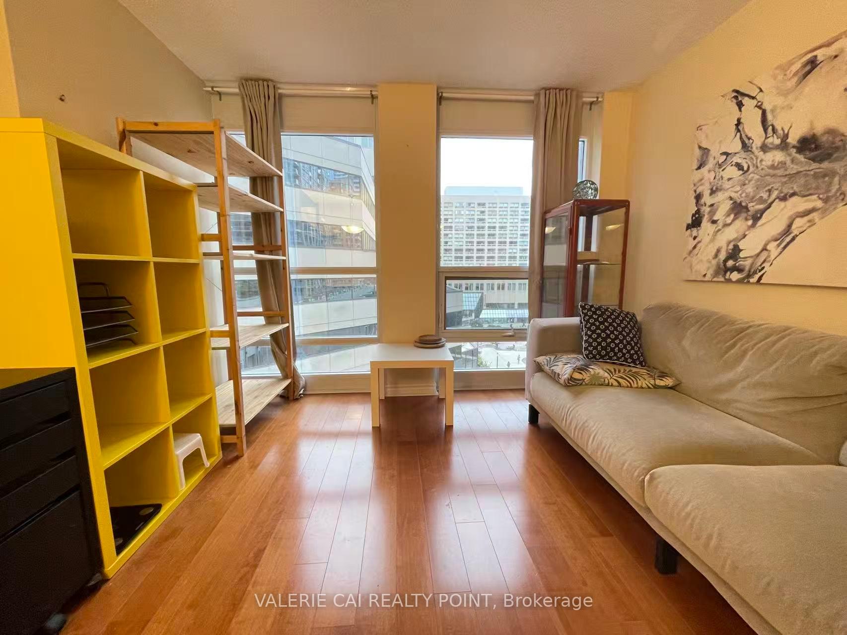 Photo 3 of Unit 502, 763 Bay Street, Toronto, Bay Street Corridor — HOMEH