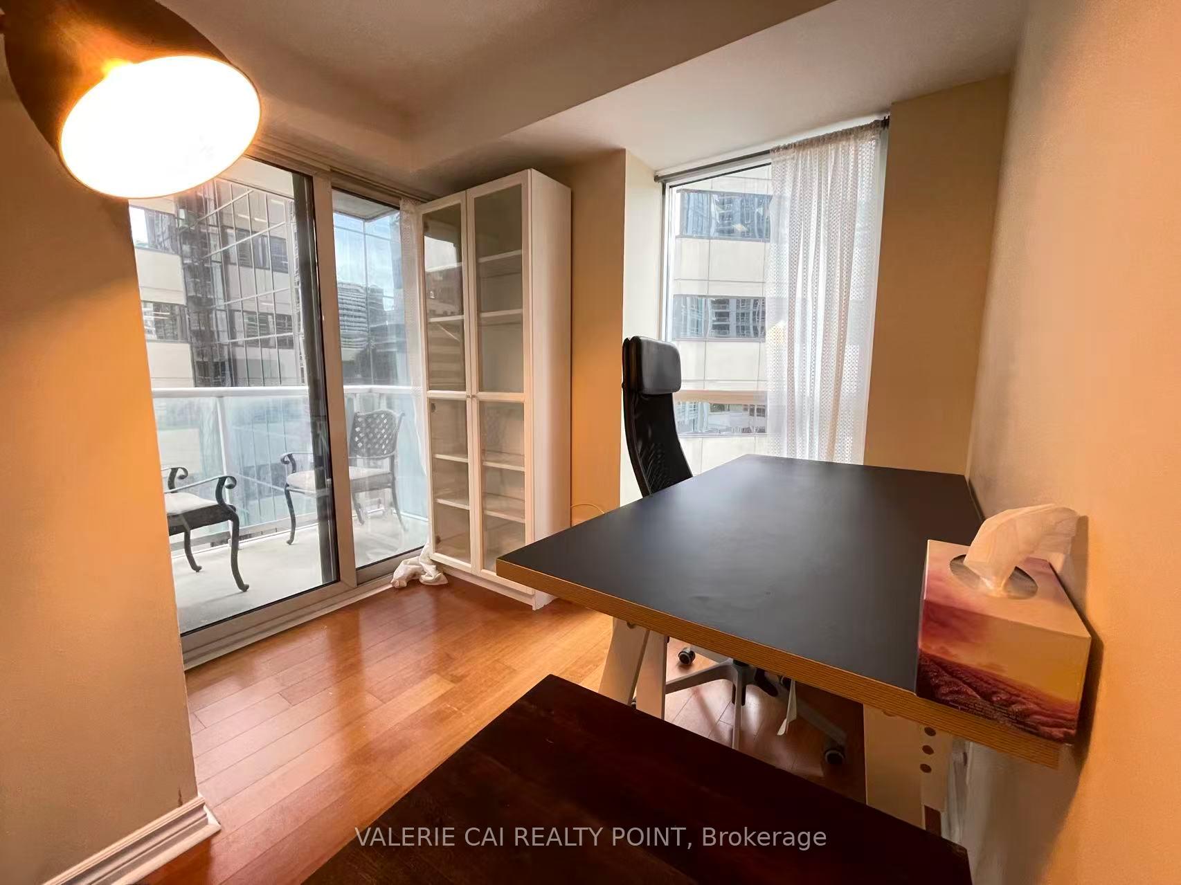 Photo 7 of Unit 502, 763 Bay Street, Toronto, Bay Street Corridor — HOMEH