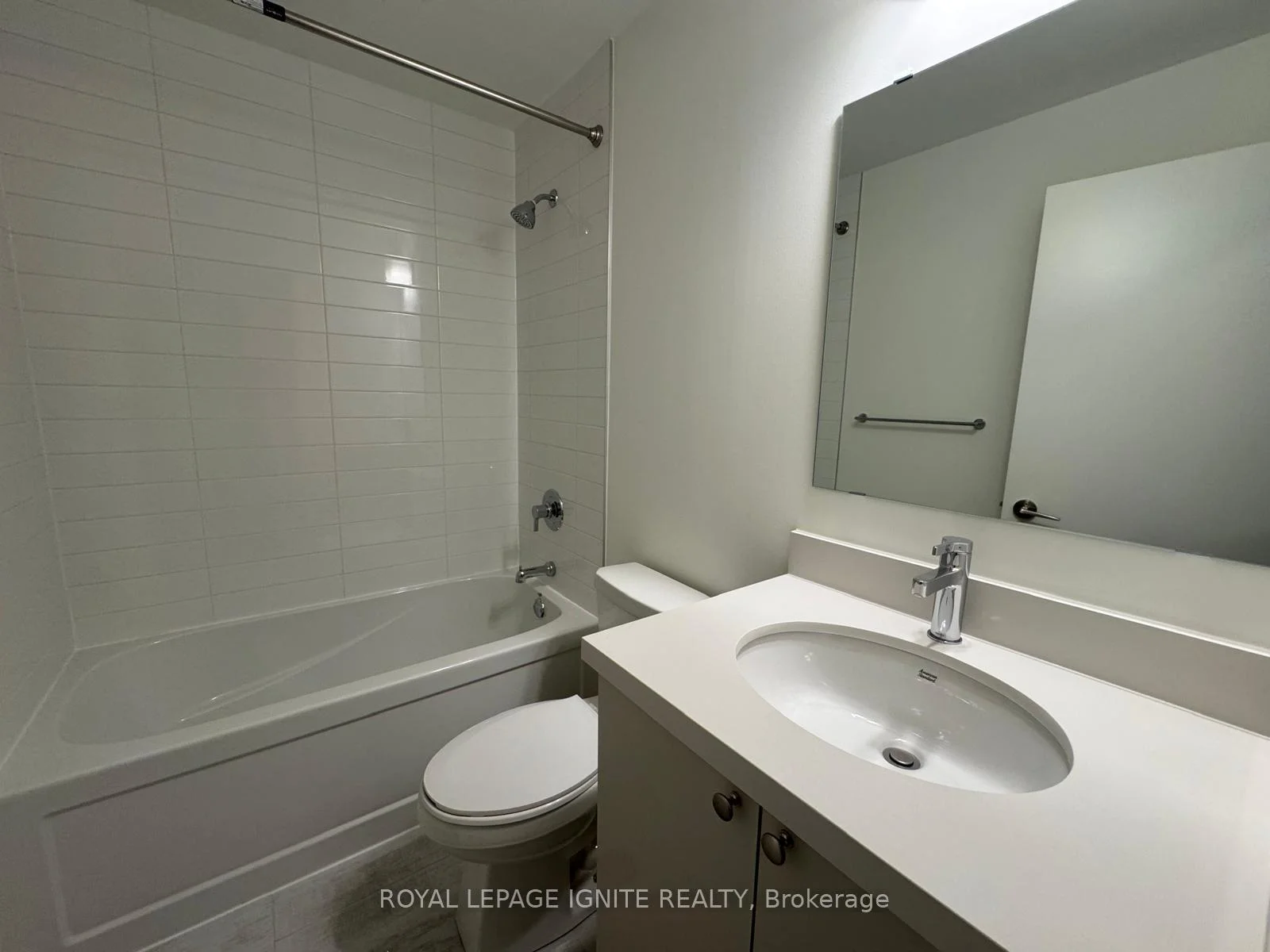 Photo 20 of Unit 801, 51 Clarington Boulevard, Clarington, Bowmanville — HOMEH