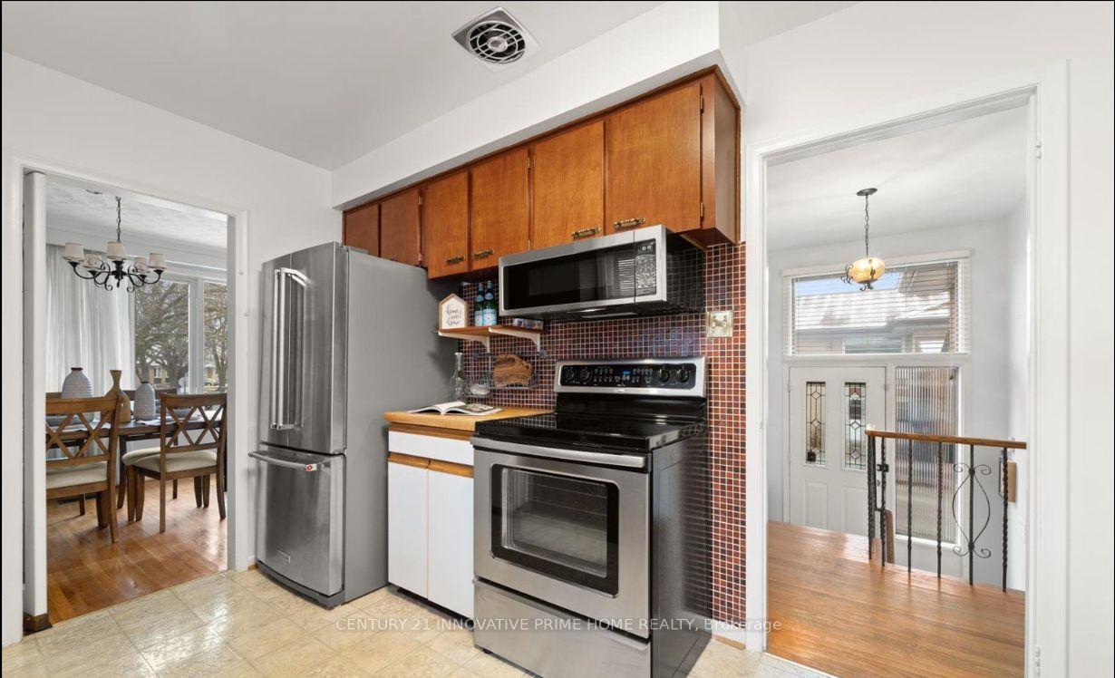 Photo 8 of Unit Main, 20 Hurley Crescent, Scarborough, Bendale — HOMEH