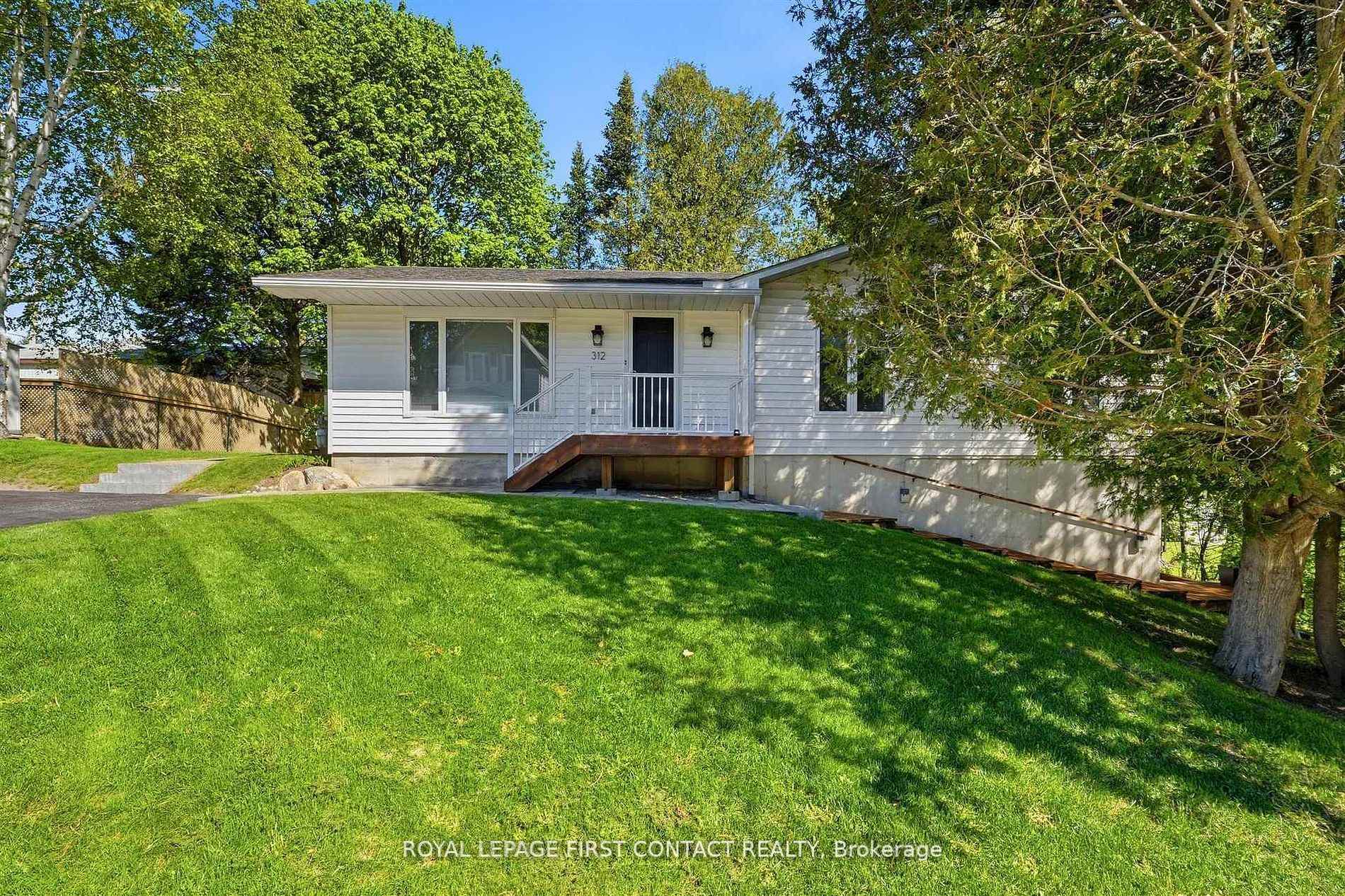Photo 1 of 312 Barnett Avenue, Midland — HOMEH