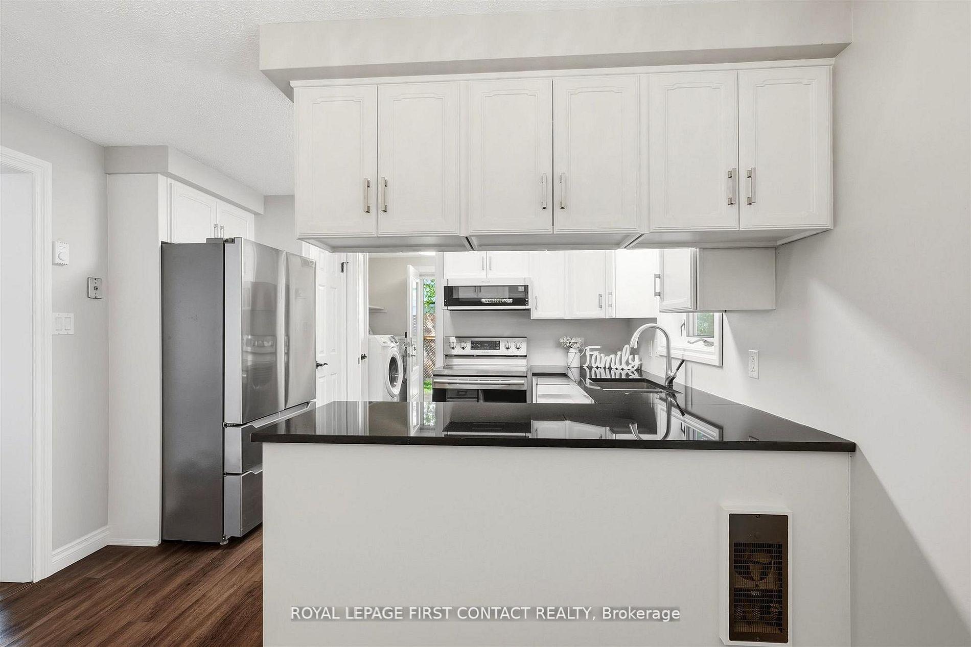 Photo 13 of 312 Barnett Avenue, Midland — HOMEH